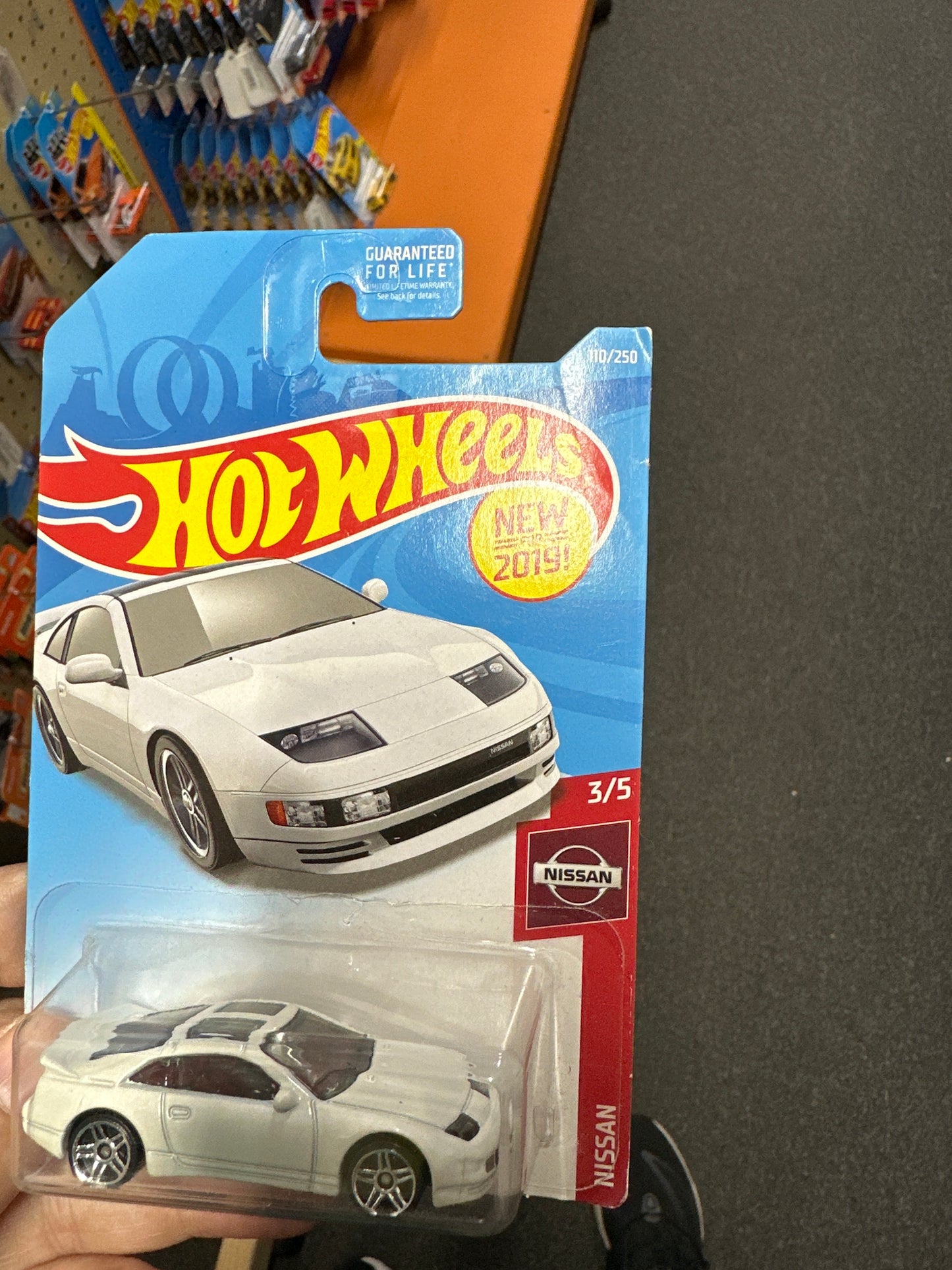 2019 Hot wheels #110 Nissan 300ZX Twin Turbo white bad card see last pic 81F