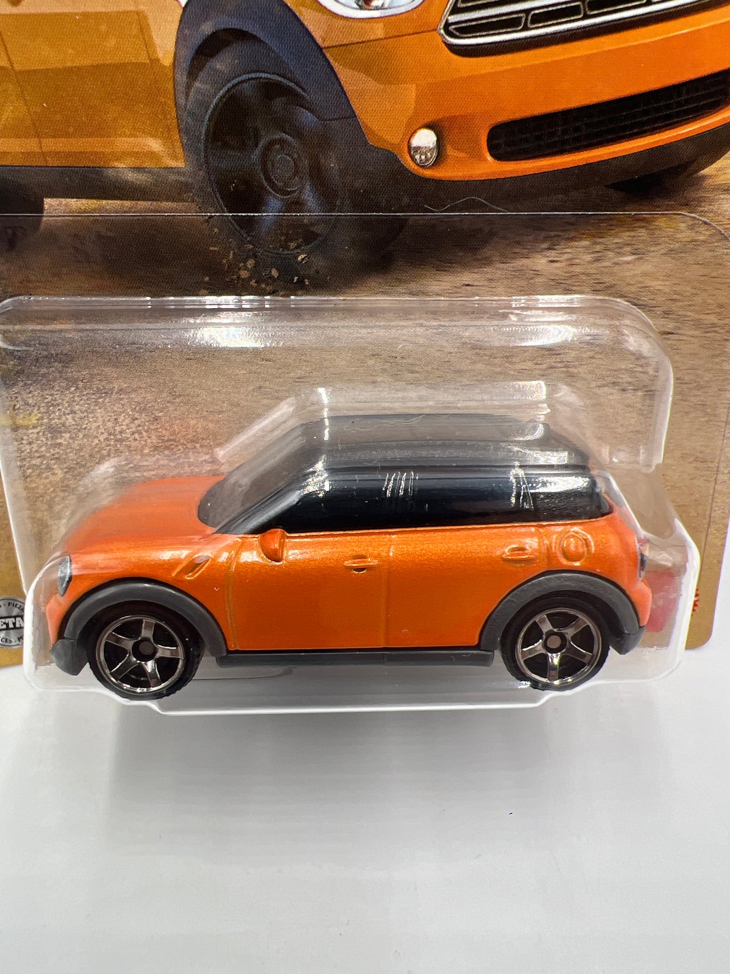 2025 Matchbox European Series #3 2011 Mini Countryman Orange 163H