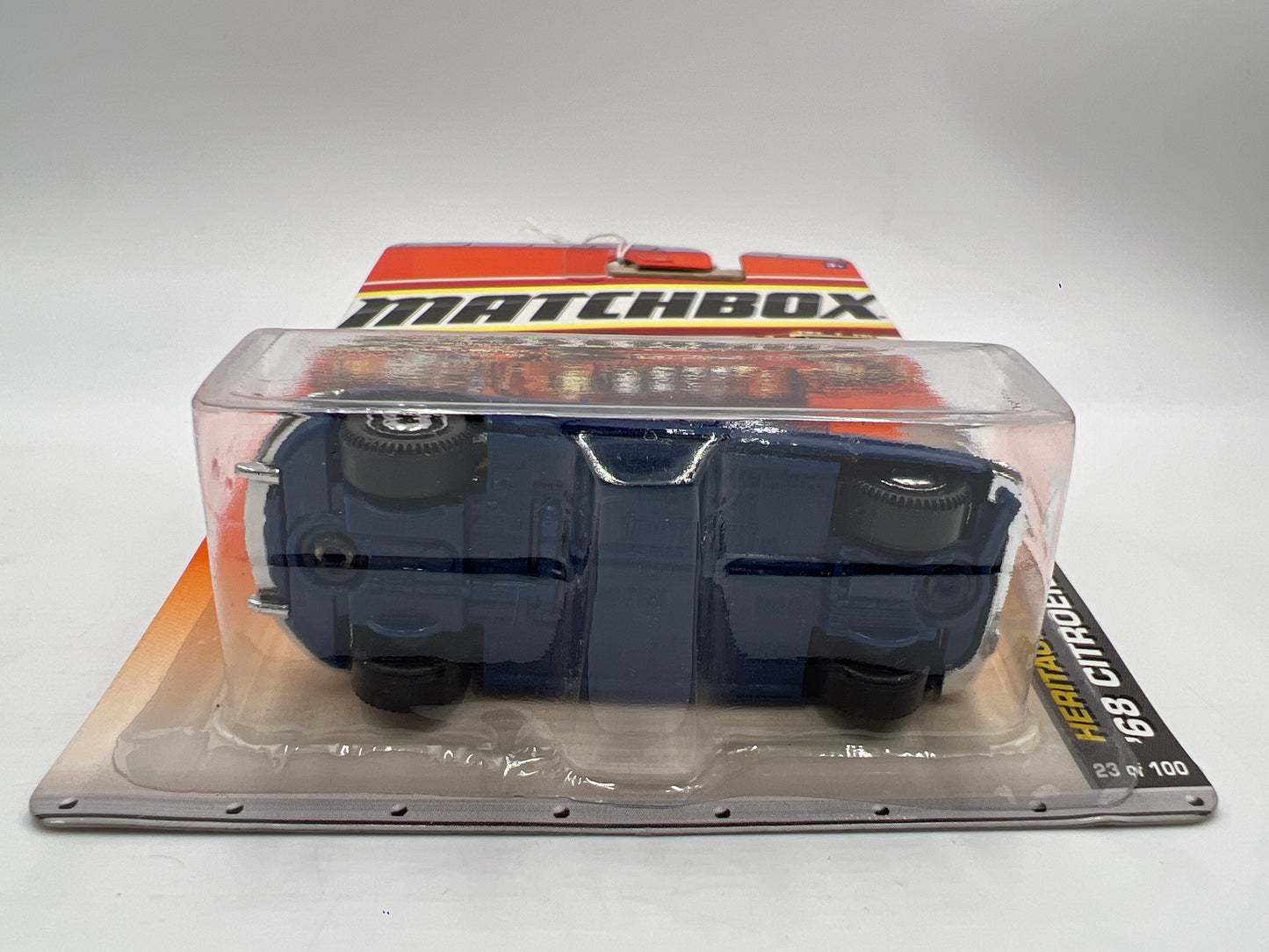 Matchbox Heritage Classics #23 68 Citroen DS Blue 216N