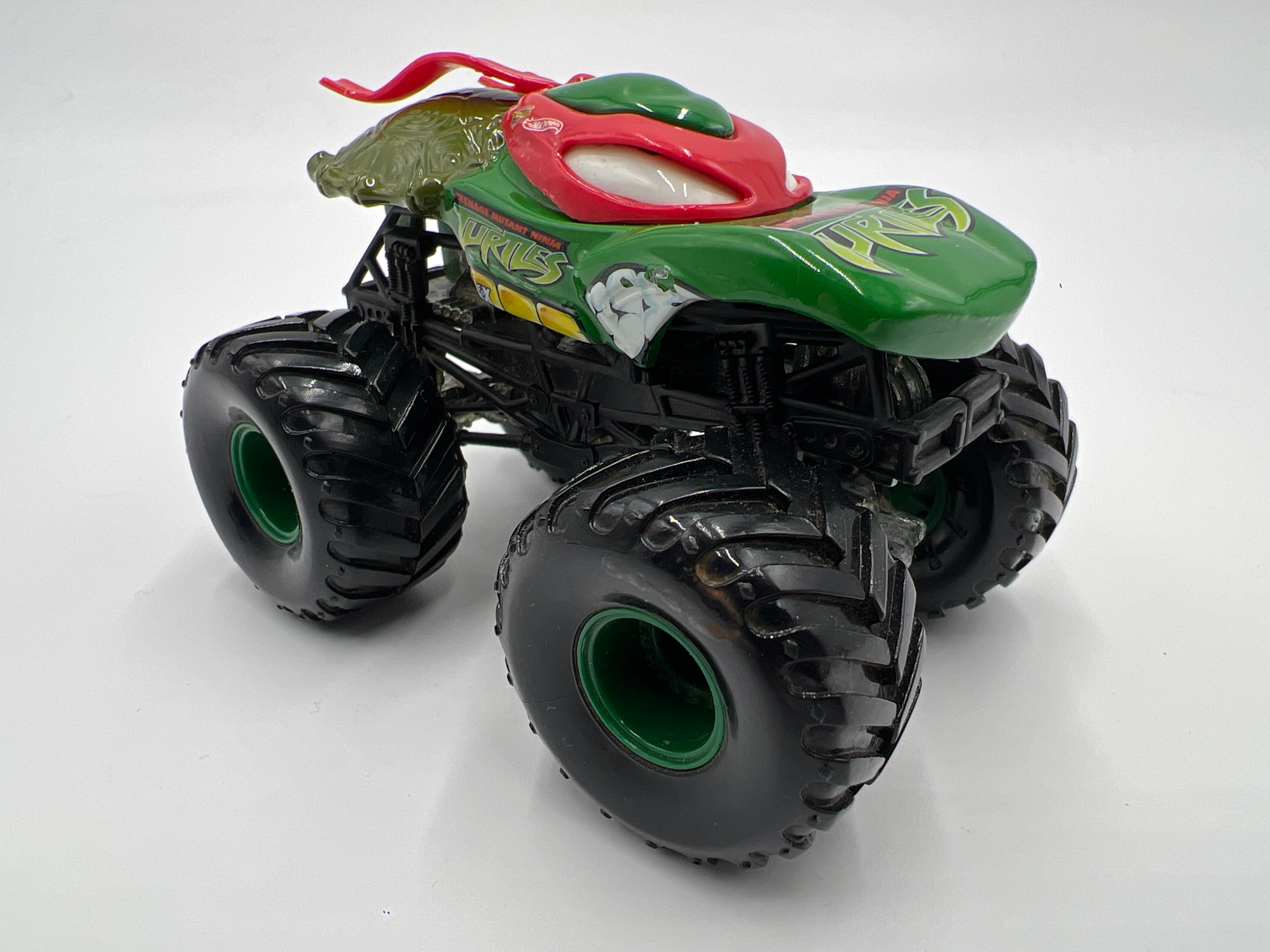 Hot Wheels 1:64 Monster Jam Small Wheel/Metal Base Teenage Mutant