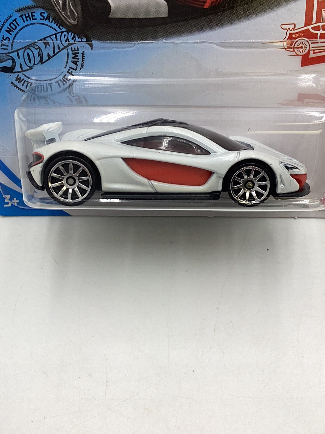 2020 Hot wheels Red edition #149 Mclaren P1 153E