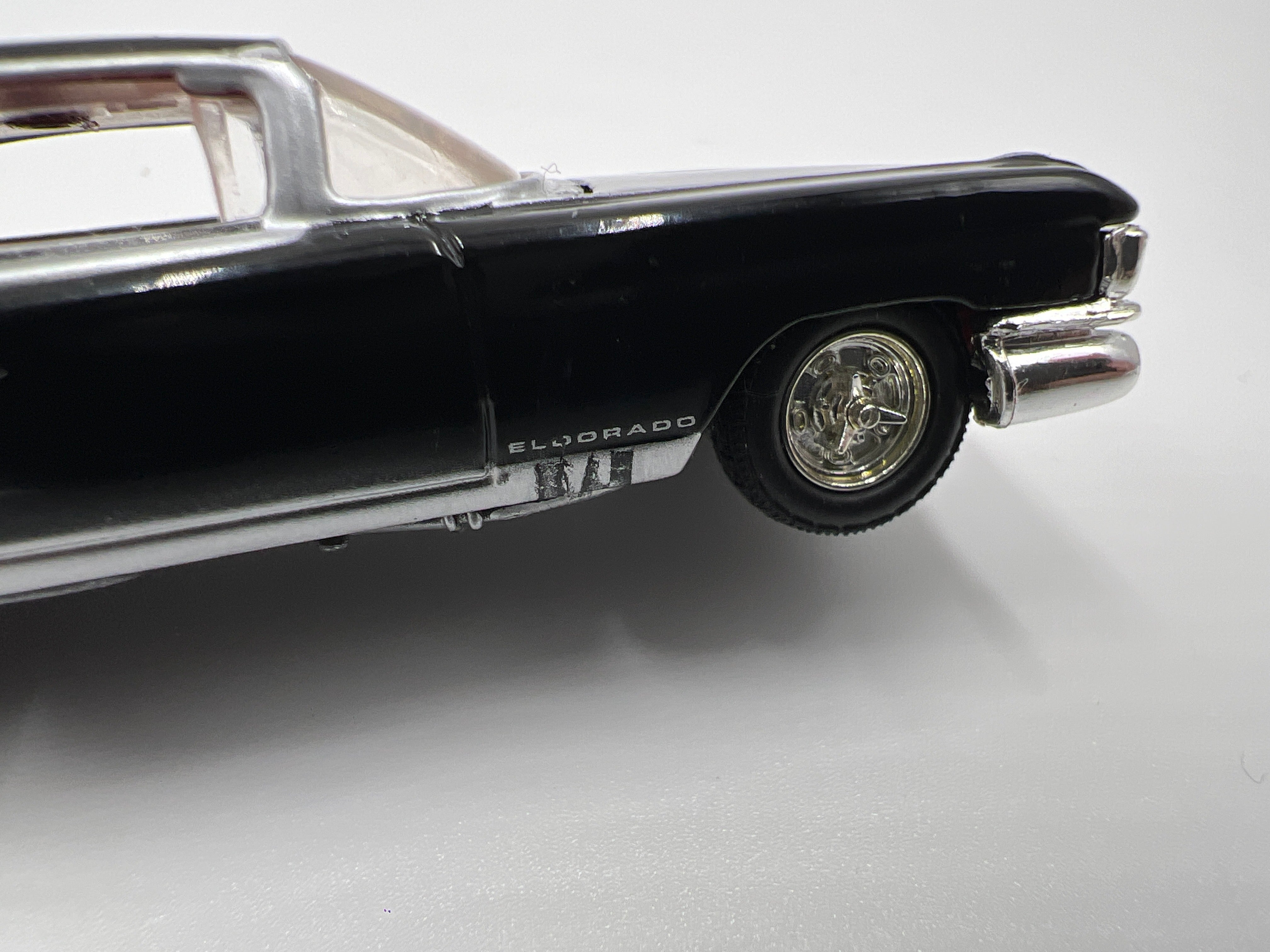 2001 Hot Wheels Collectibles 1/64 Acrylic Hard Rock Cafe