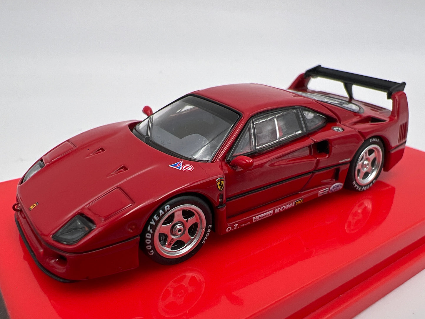 Tarmac Works x IXO Models Ferrari F40 Red