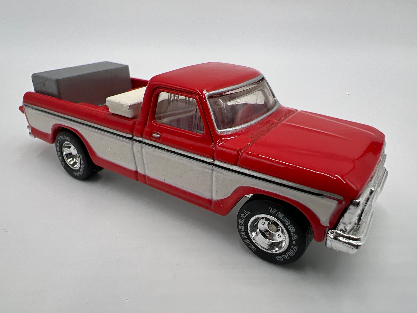 Hot Wheels 1/64 Premium Black Box Sam Walton 1979 Ford F-150 Red W/Dog Loose