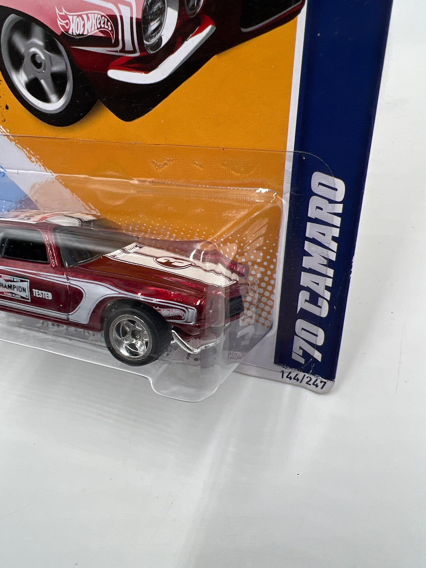 2012 Hot Wheels Super Treasure Hunt #144 70 Camaro Red W/ Protector