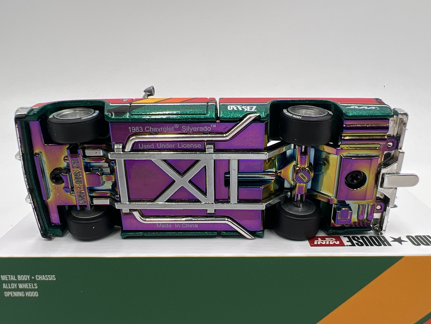 Mini GT x Kaido House #226 Chevrolet Silverado Kaido Works V3 Green