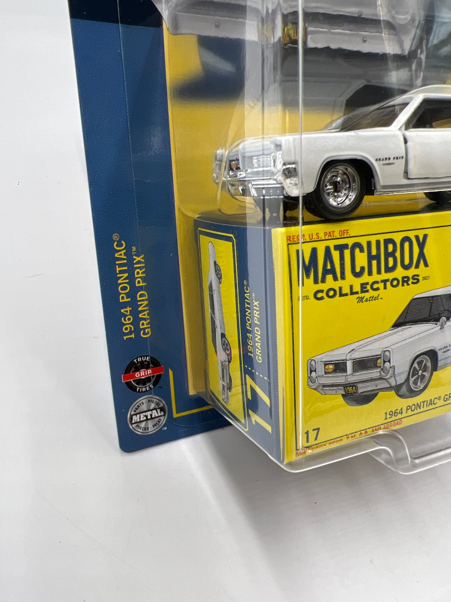 2021 Matchbox Collectors #17 1964 Pontiac Grand Prix White 171B