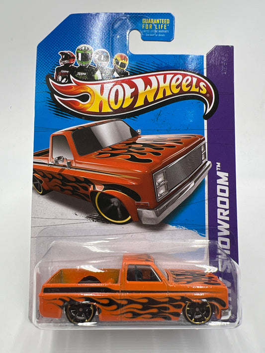 2013 Hot Wheels Showroom #166 83 Chevy Silverado Orange W/Protector
