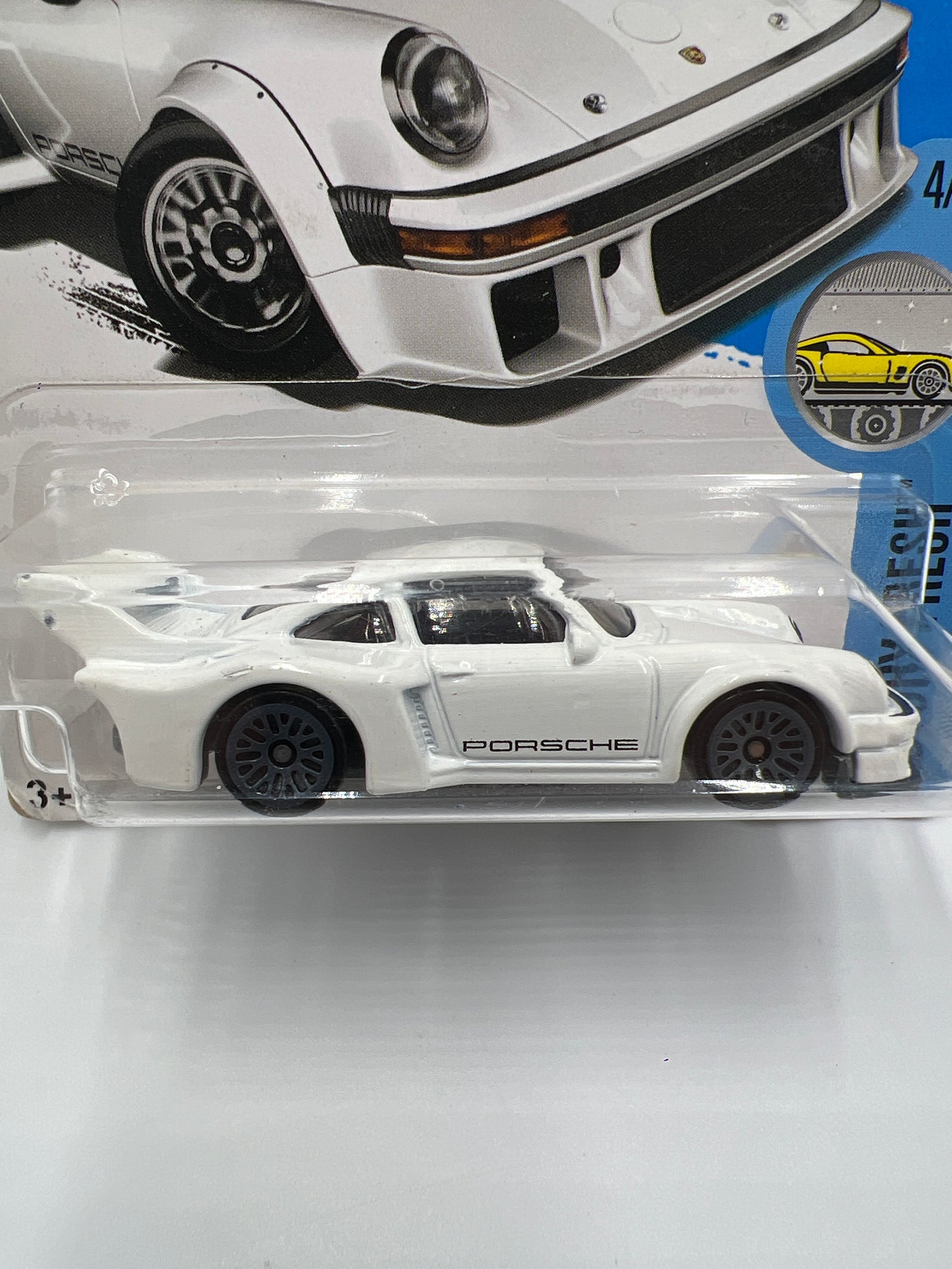 2017 Hot Wheels Factory Fresh #153 Porsche 934.5 White (Card Not Perfect) 98B