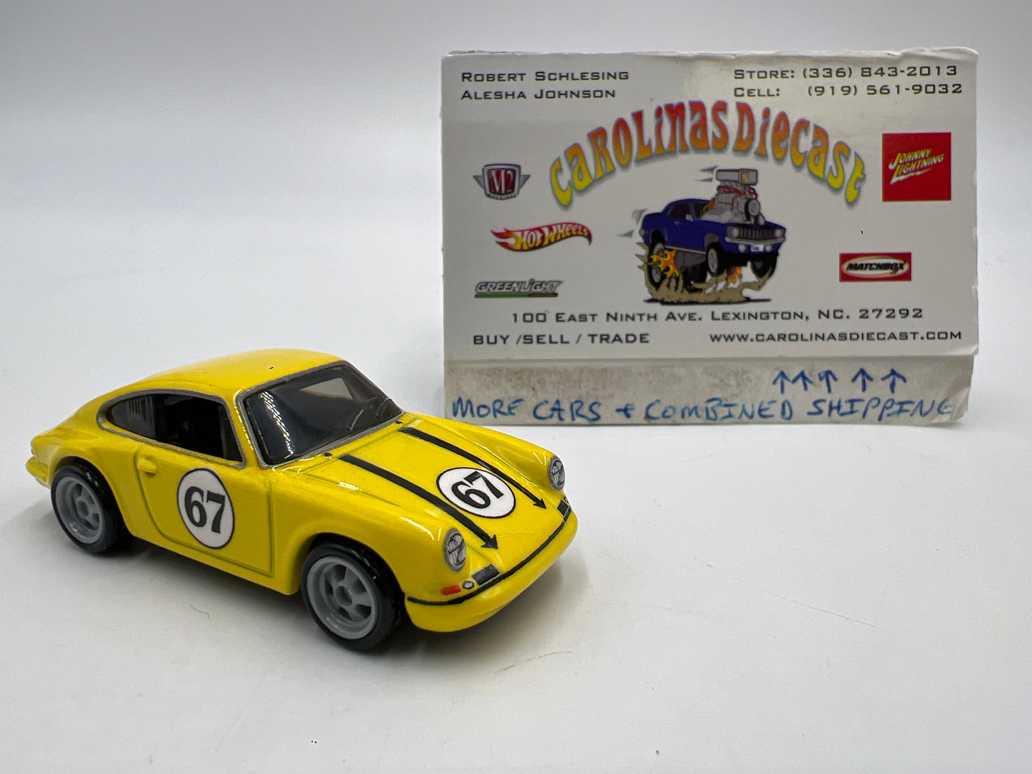 Hot Wheels Diorama Premium 67 Porsche 911 R Yellow Loose