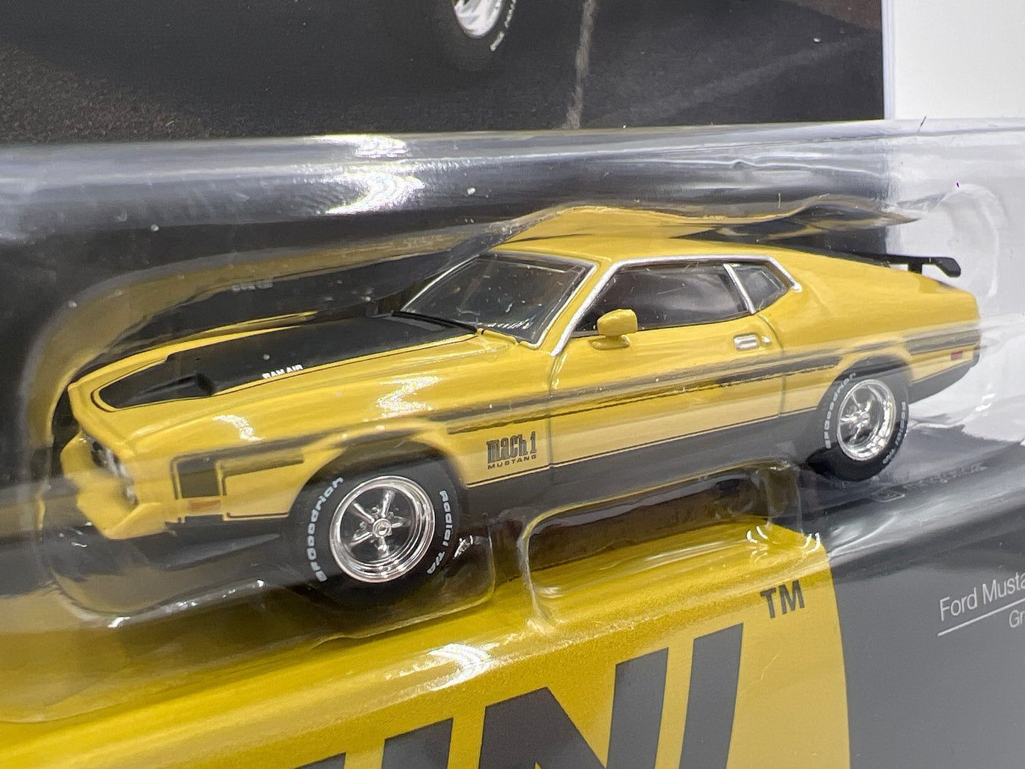 Mini GT #1139 Ford Mustang Mach1 Yellow