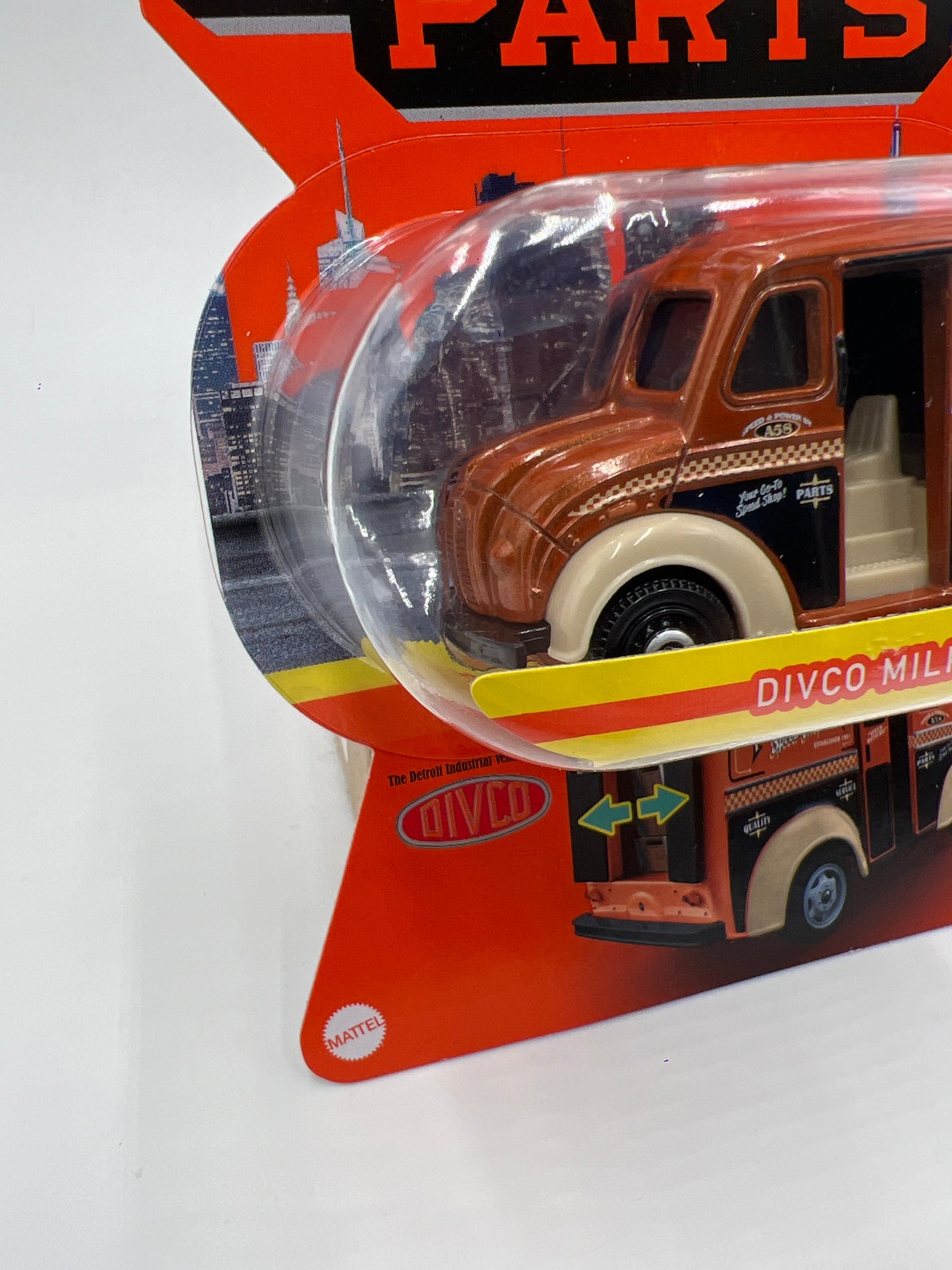 Matchbox Moving Parts #5 Divco Milk Truck Brown 168J