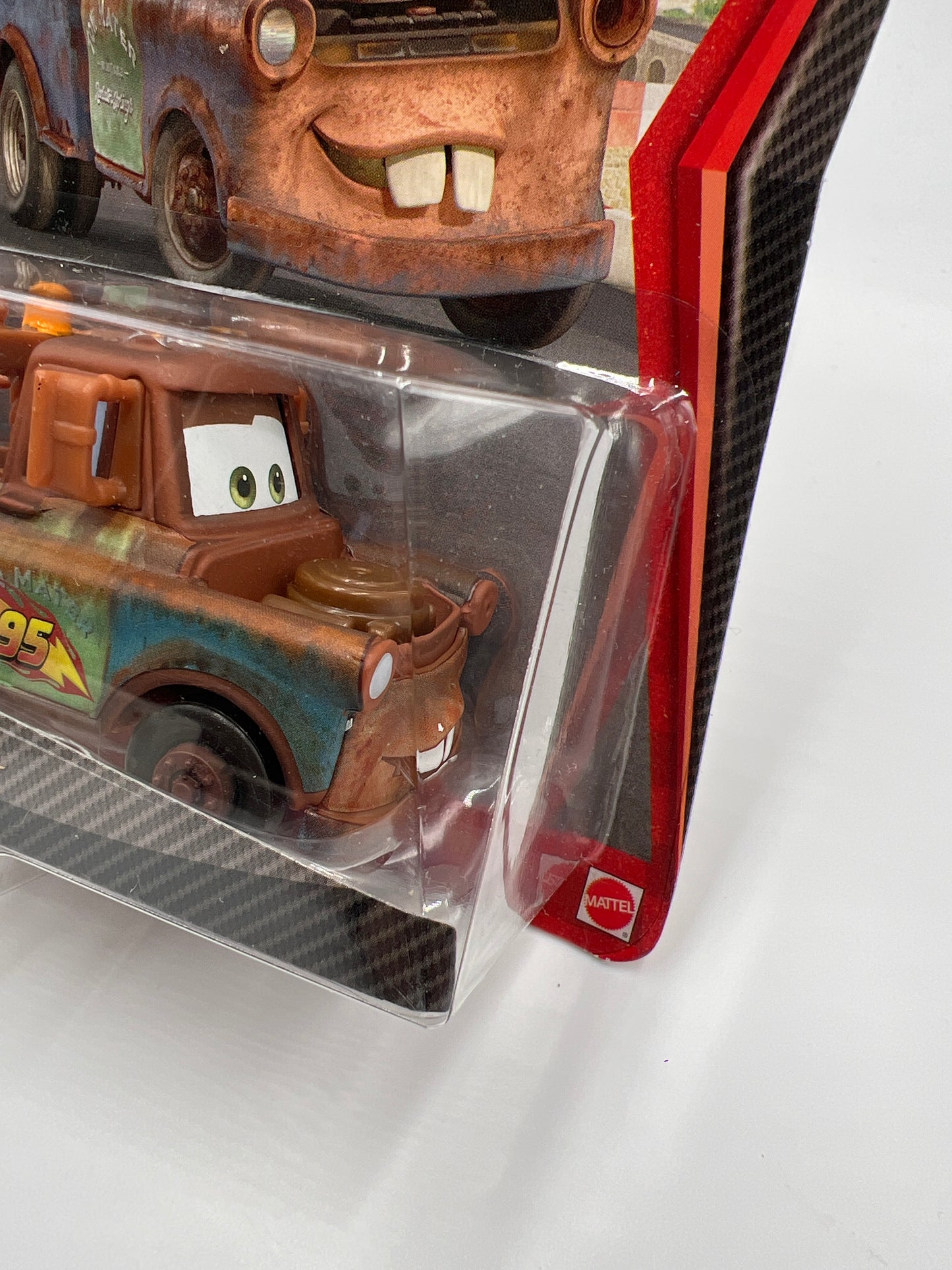 Disney Pixar Cars 2 #1 Race Team Mater 142A