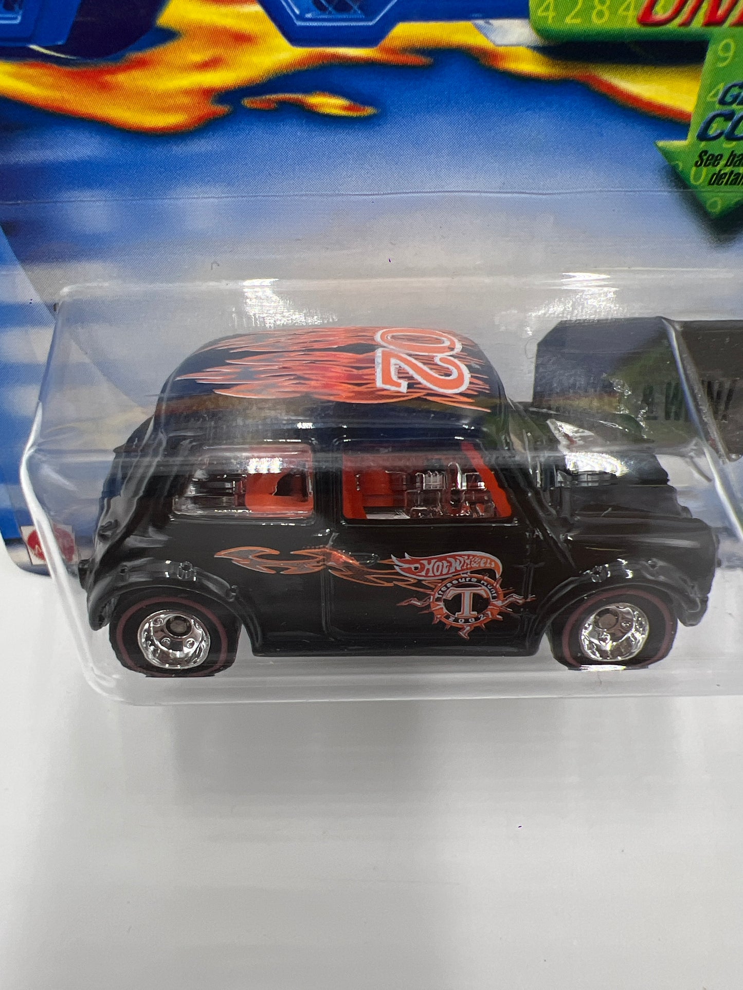 2002 Hot Wheels Treasure Hunt  #11 Mini Cooper Real Riders 273B