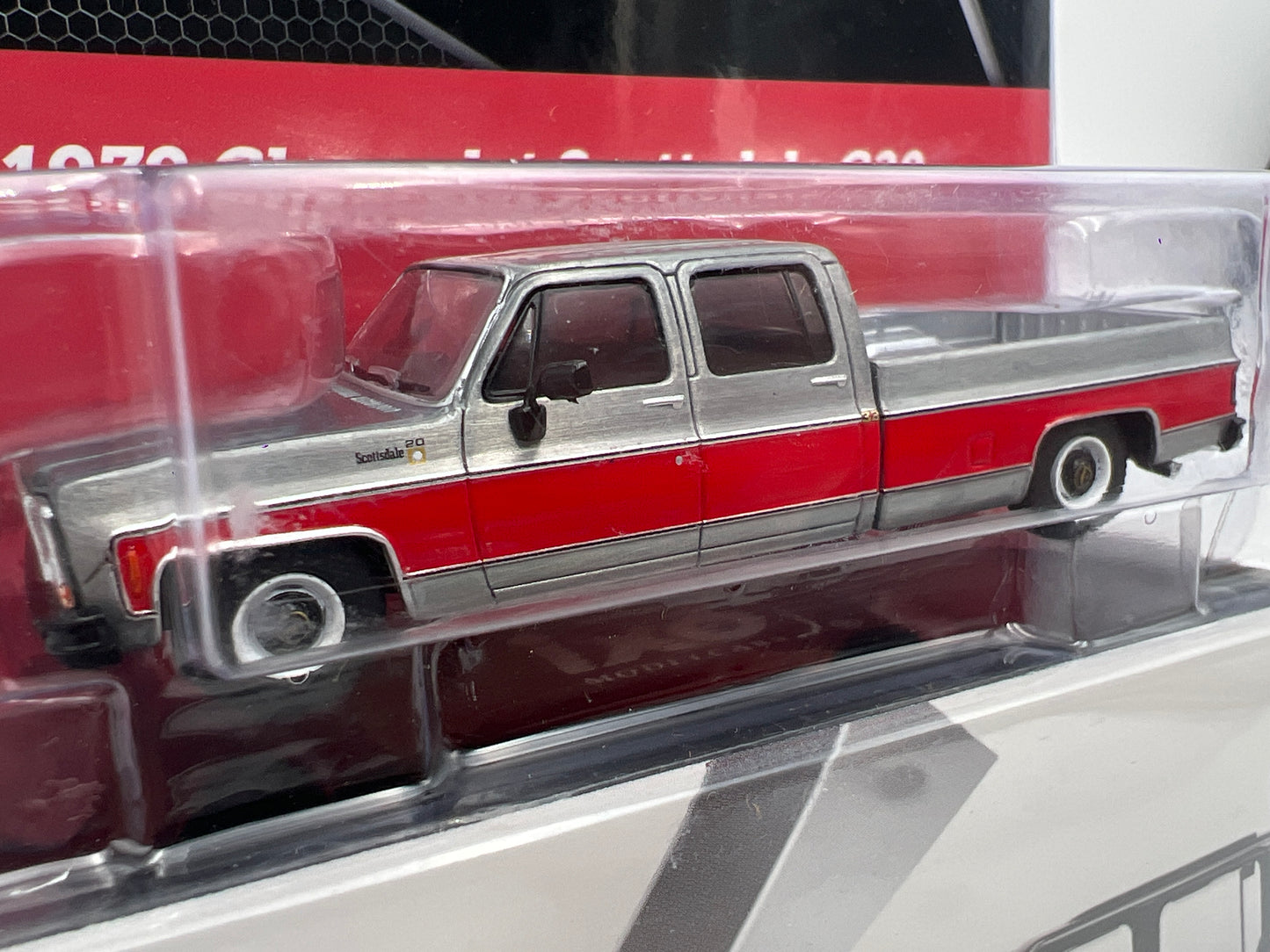 IXO Models MiJo Exclusives CHASE 1979 Chevrolet Scottsdale C20