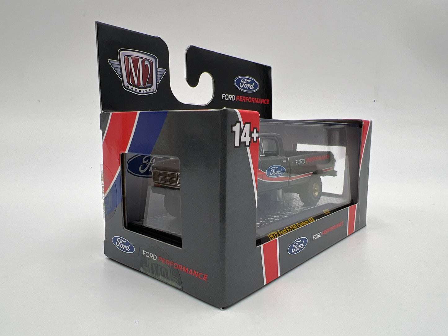 2025 M2 Machines 1972 Ford F-250 Custom 4x4 R102