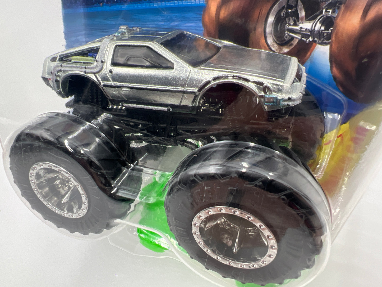 2025 Hot Wheels Monster Trucks BTTF Back To The Future Time Machine 133E
