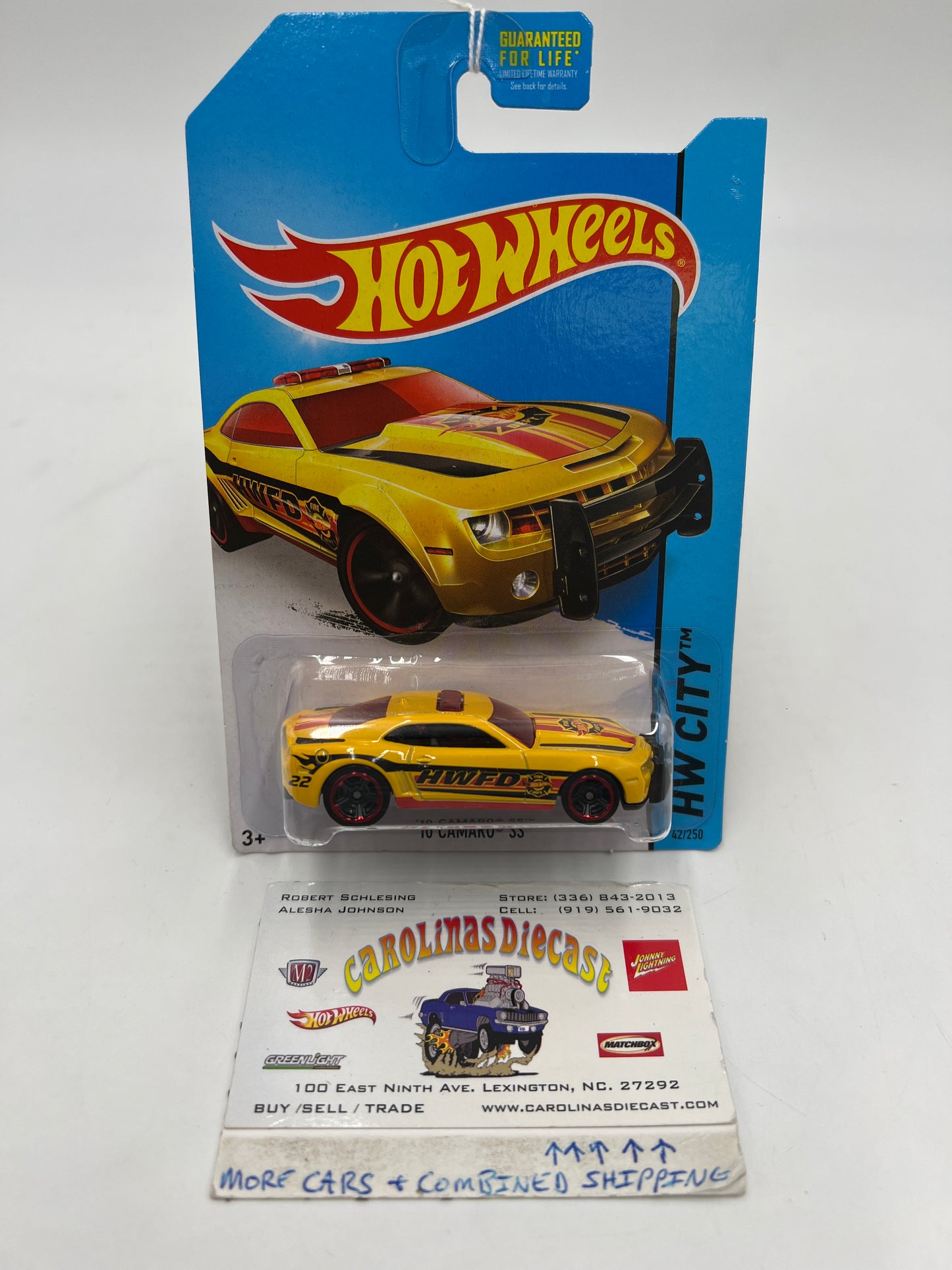 2014 Hot Wheels City #42 10 Camaro SS Yellow 6D