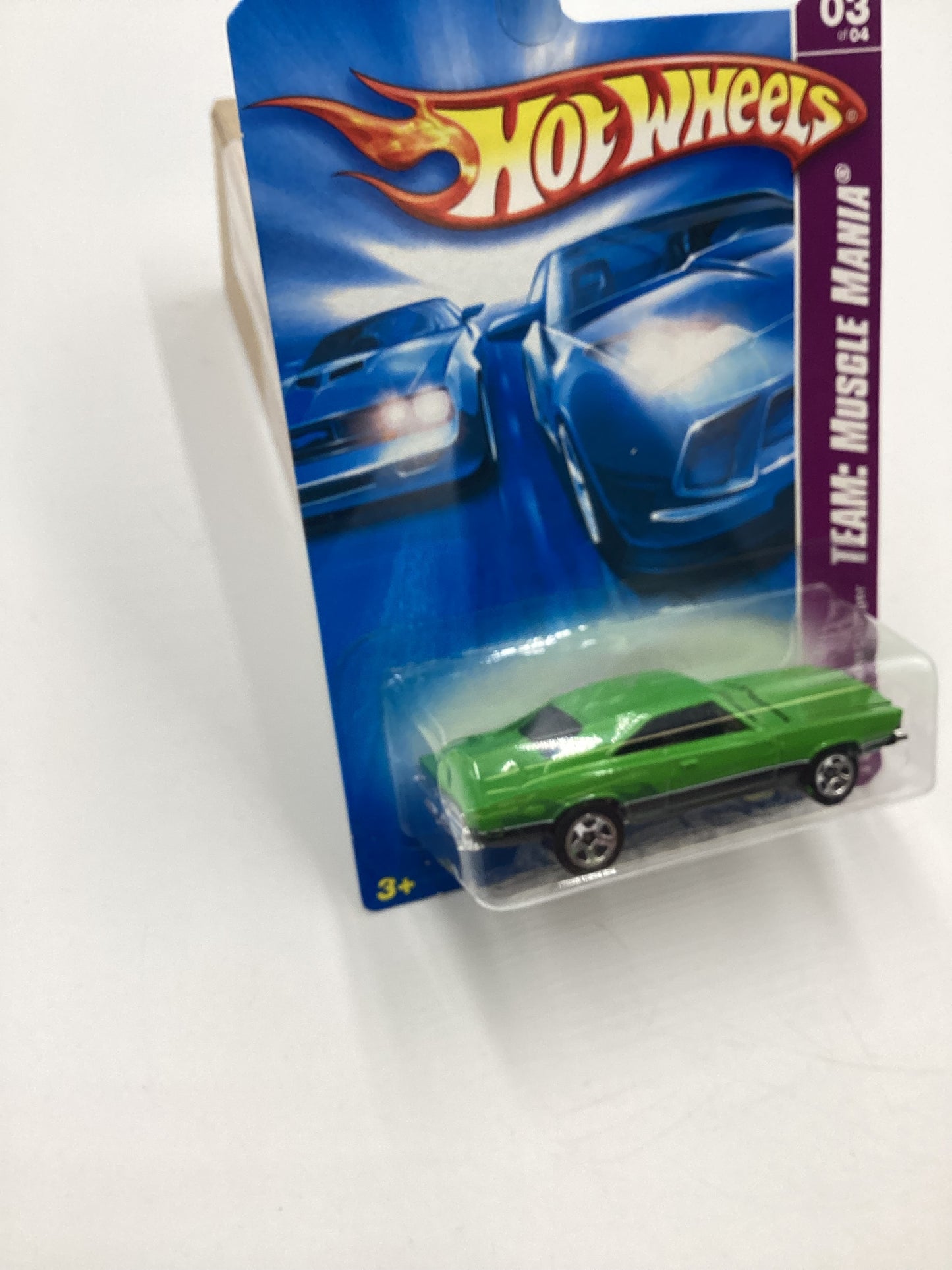 2008 Hot Wheels HW Team Muscle Mania #135 69 Dodge Charger Green opening hood 46E