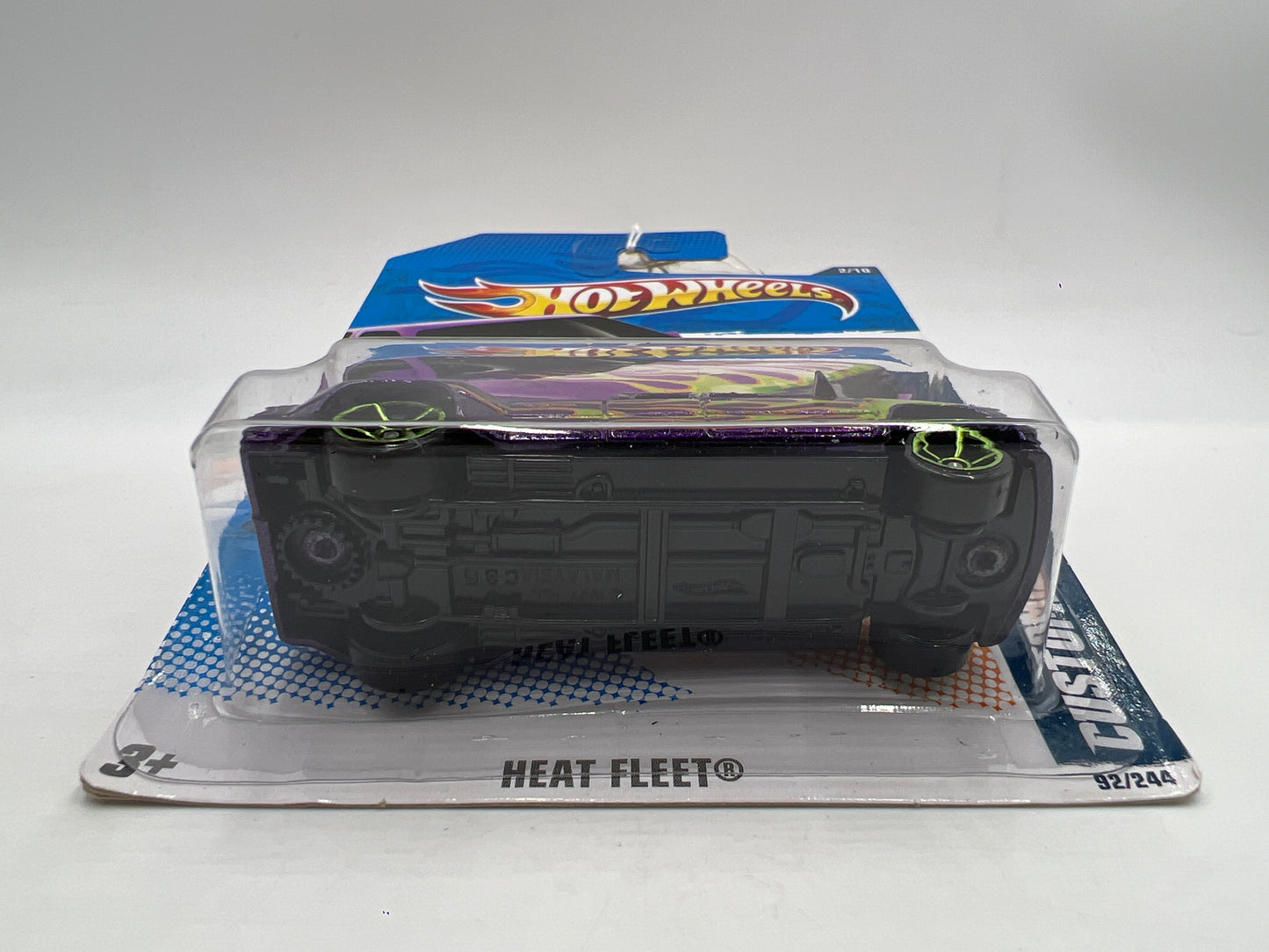 2011 Hot Wheels Heat Fleet #92 Customized C3500 Purple 16F