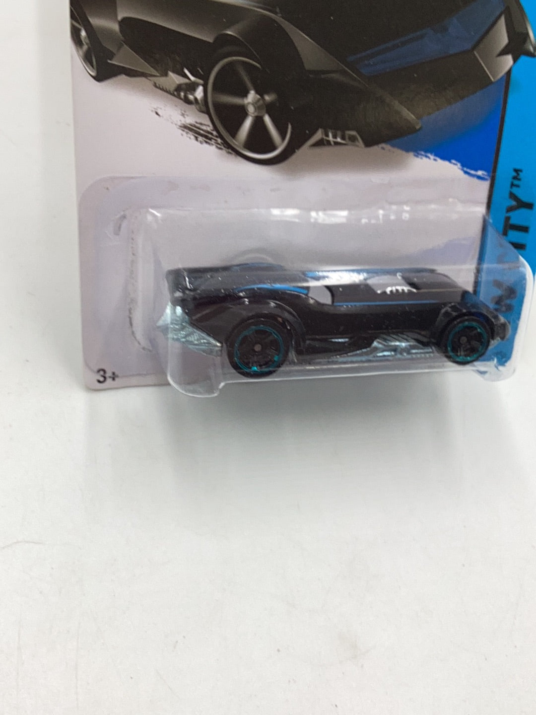 2014 Hot wheels #61 The Batman Batmobile 118I