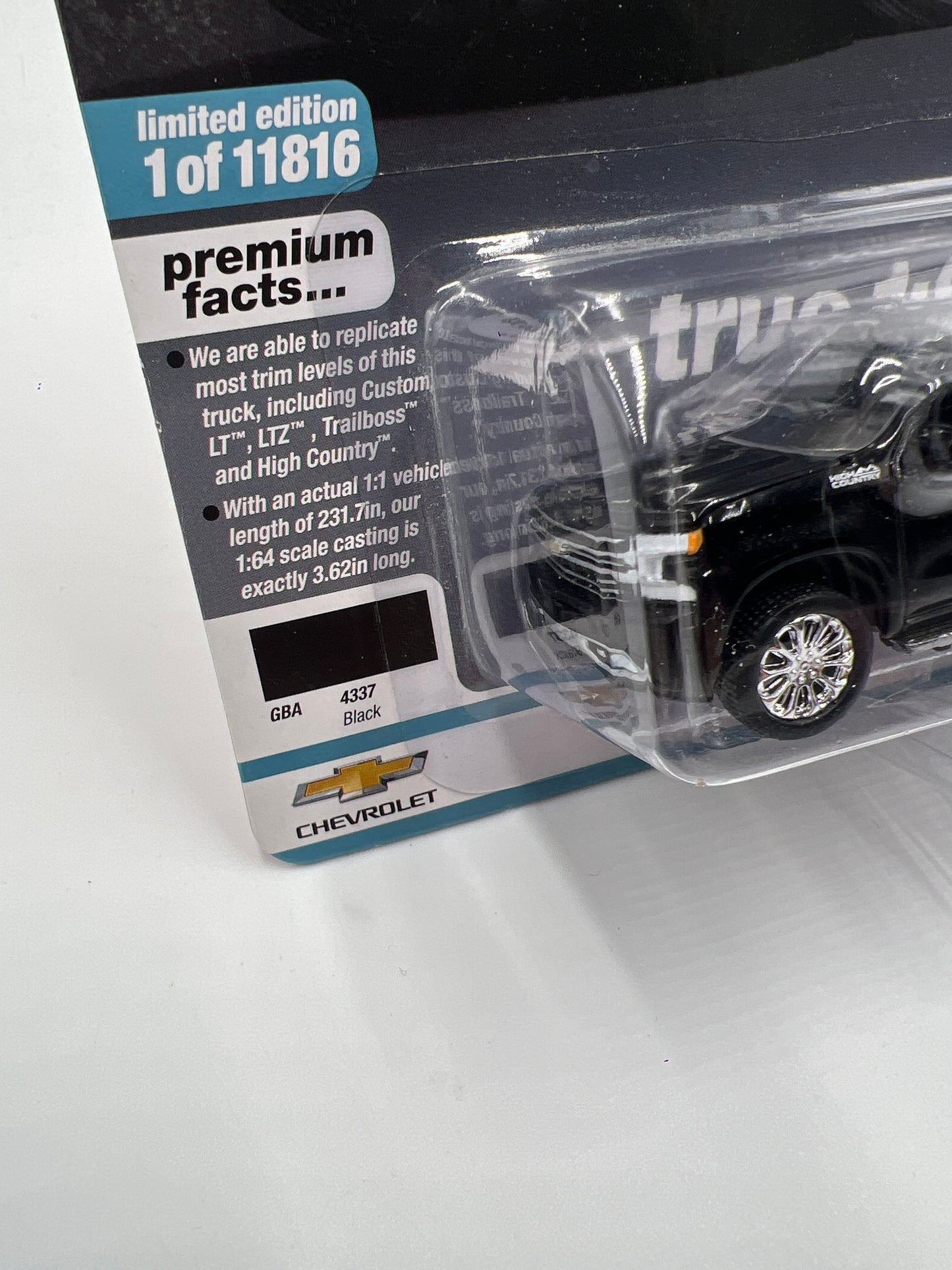 Auto World Muscle Trucks Release 2 Version B 2019 Chevy Silverado High Country Black
