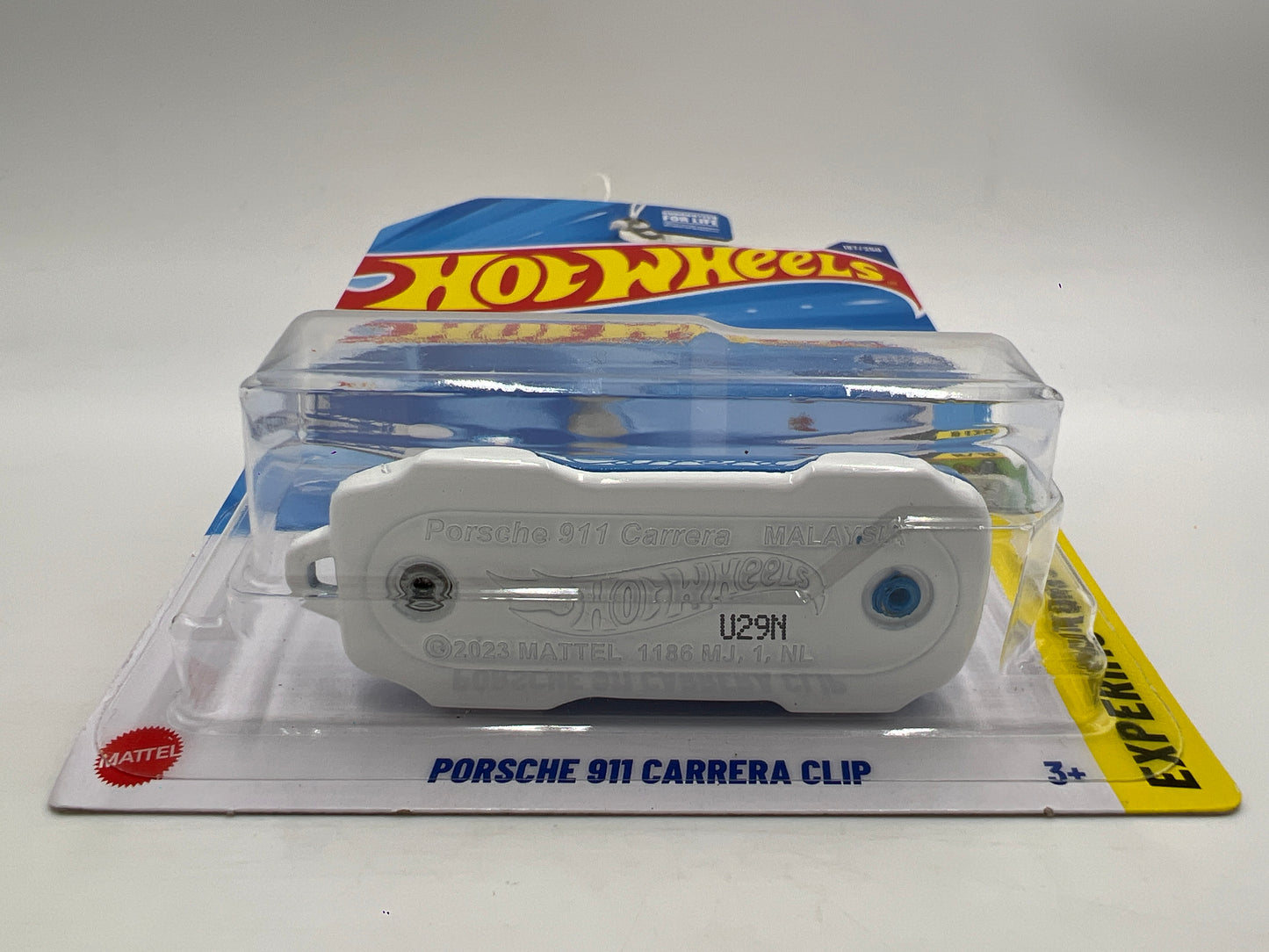 2025 Hot Wheels Q Case Experimotors #187 Porsche 911 Carrera Clip Blue 100E