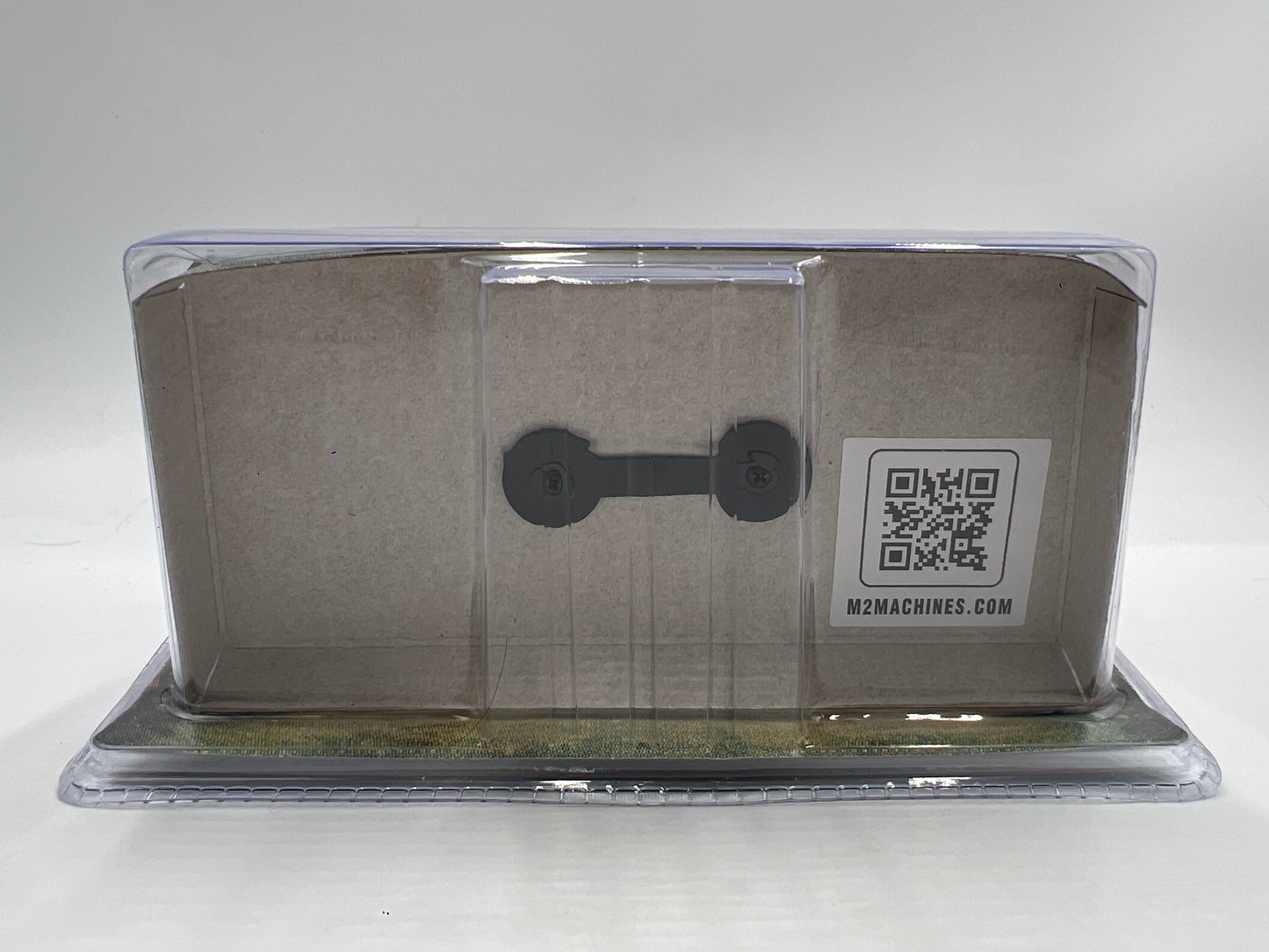 M2 Machines MiJo Exclusives Diorama CHASE Seans Fresh Tree Farm 1977 Chevrolet Silverado 10 Red MJS01