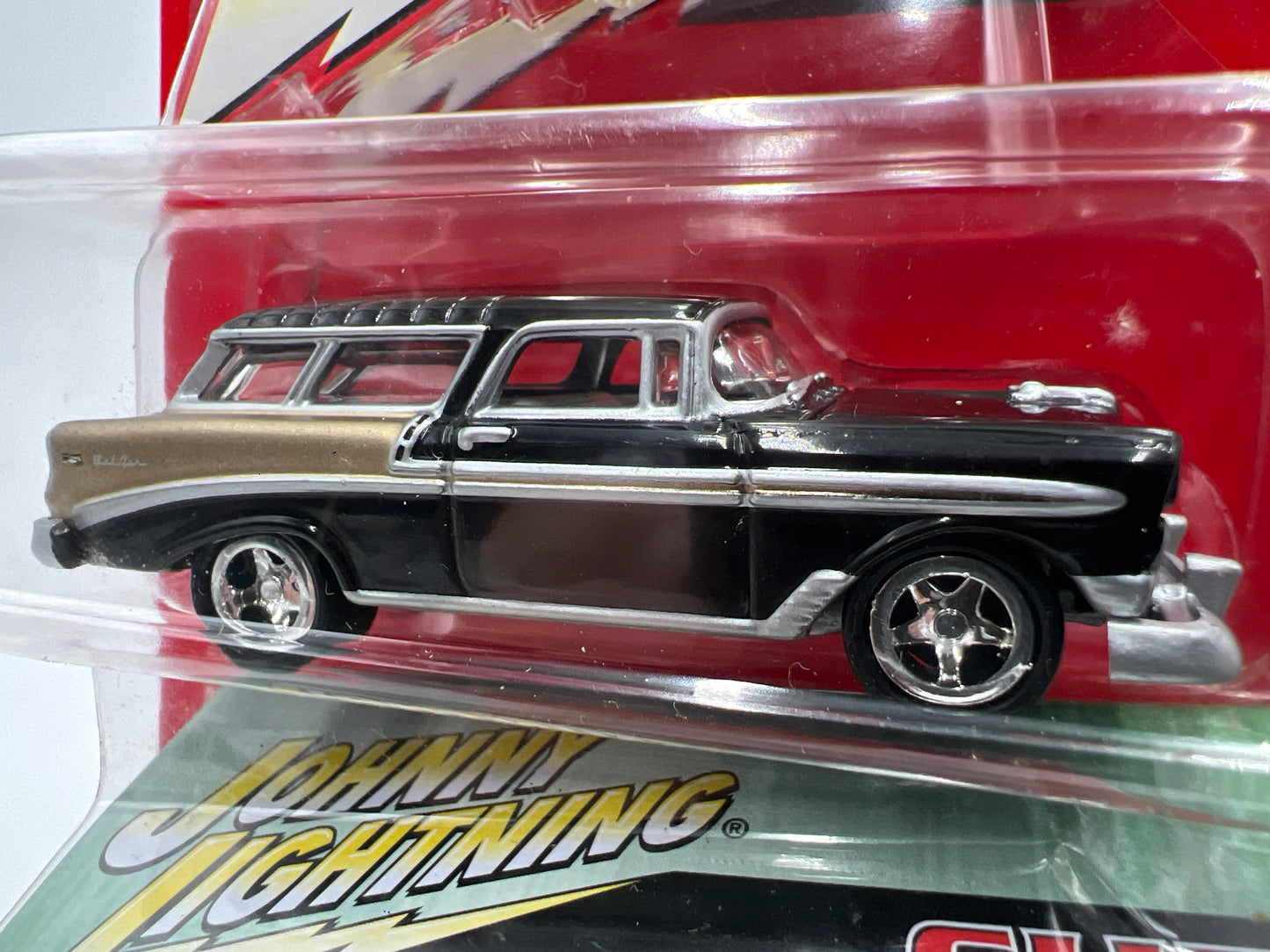 Johnny Lightning Pro Collector Series #29 1956 Chevy Nomad Black/Gold W/Storage Tin 228D
