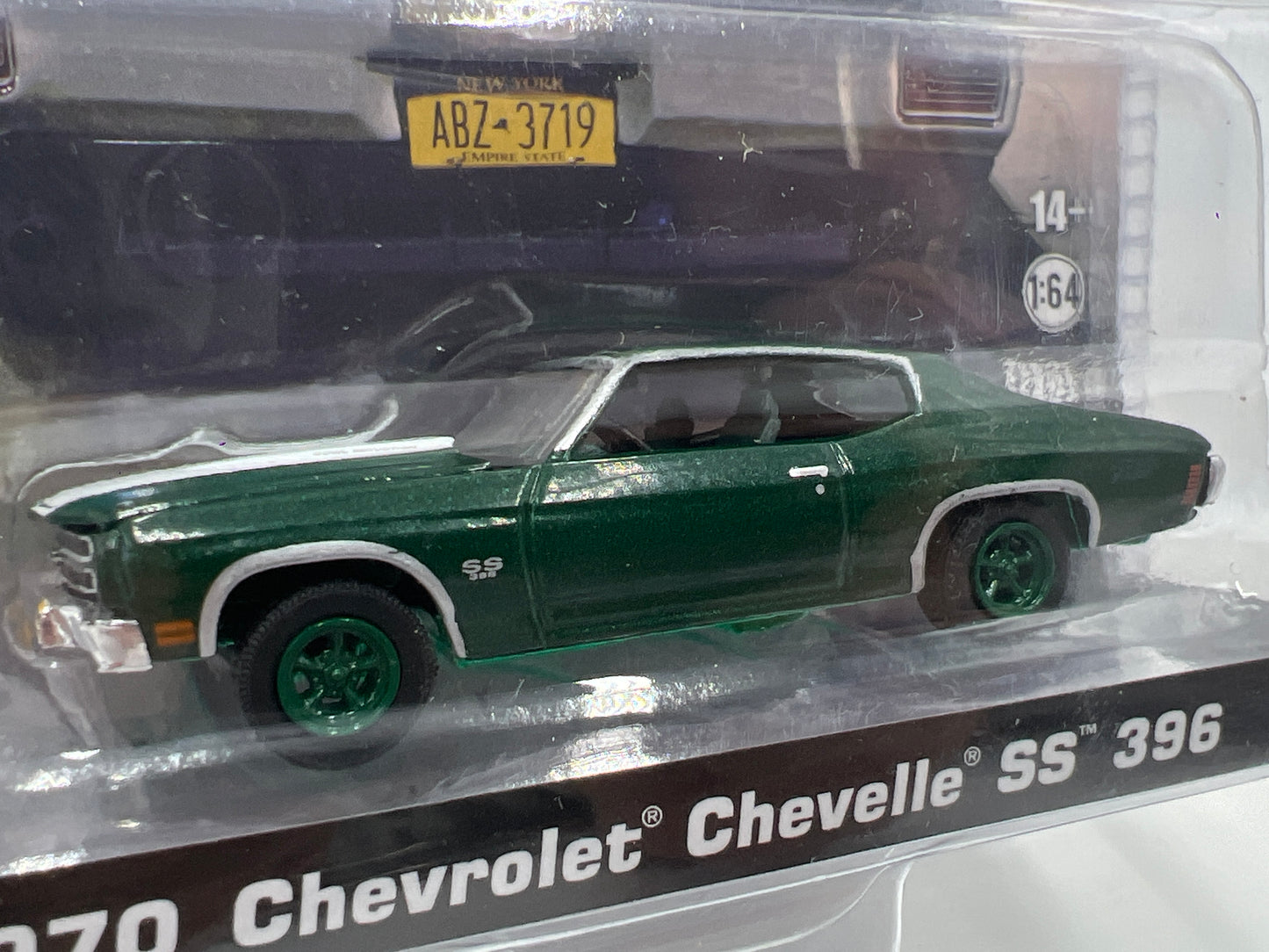 Greenlight Hollywood Series 18 John Wick 2 CHASE 1970 Chevrolet Chevelle SS 396 Green