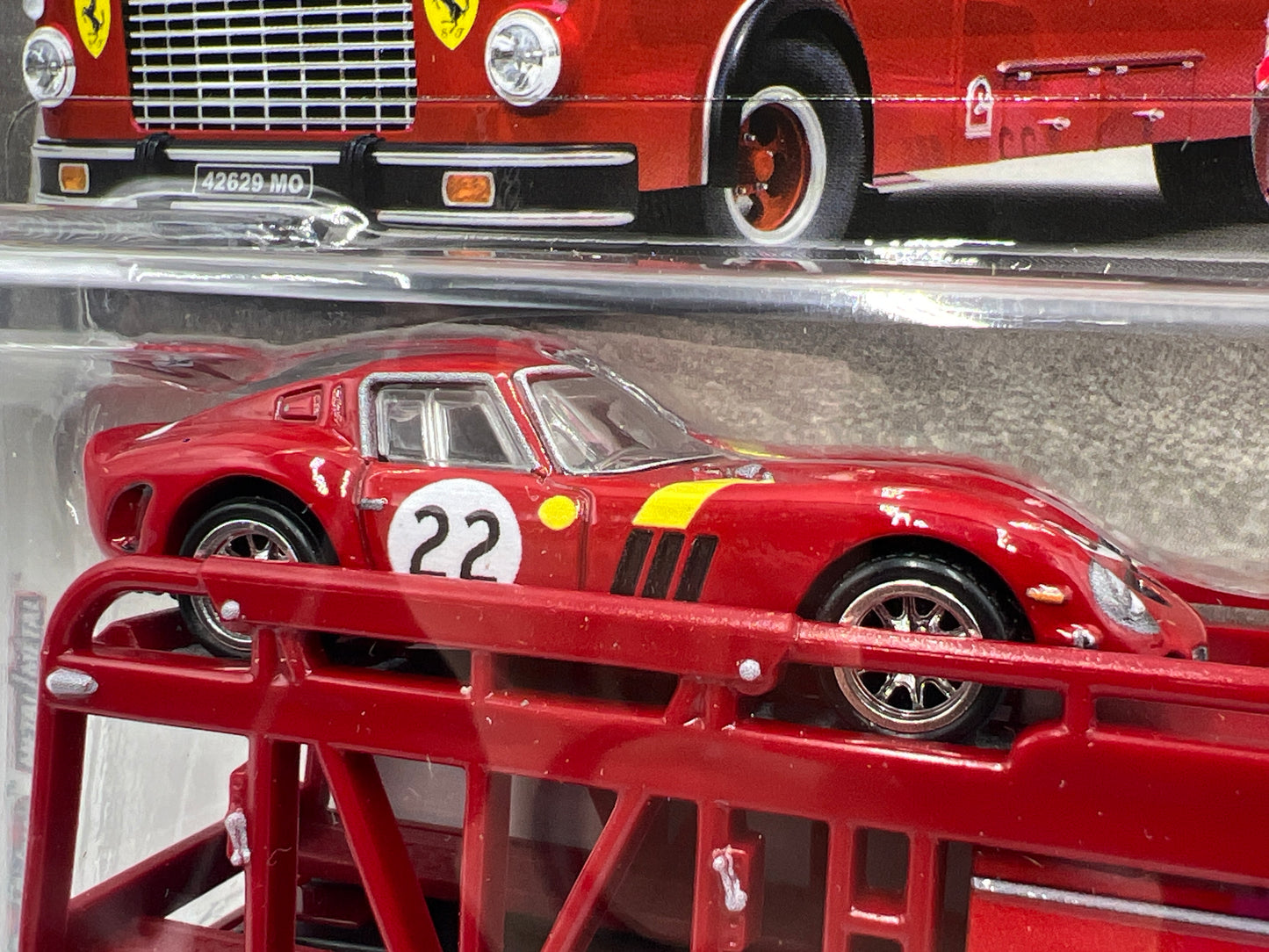 2025 Hot Wheels Car Culture Team Transport #83 Ferrari 250 GTO & Fiat 642 RN2 Bartoletti Transporter Red 279C