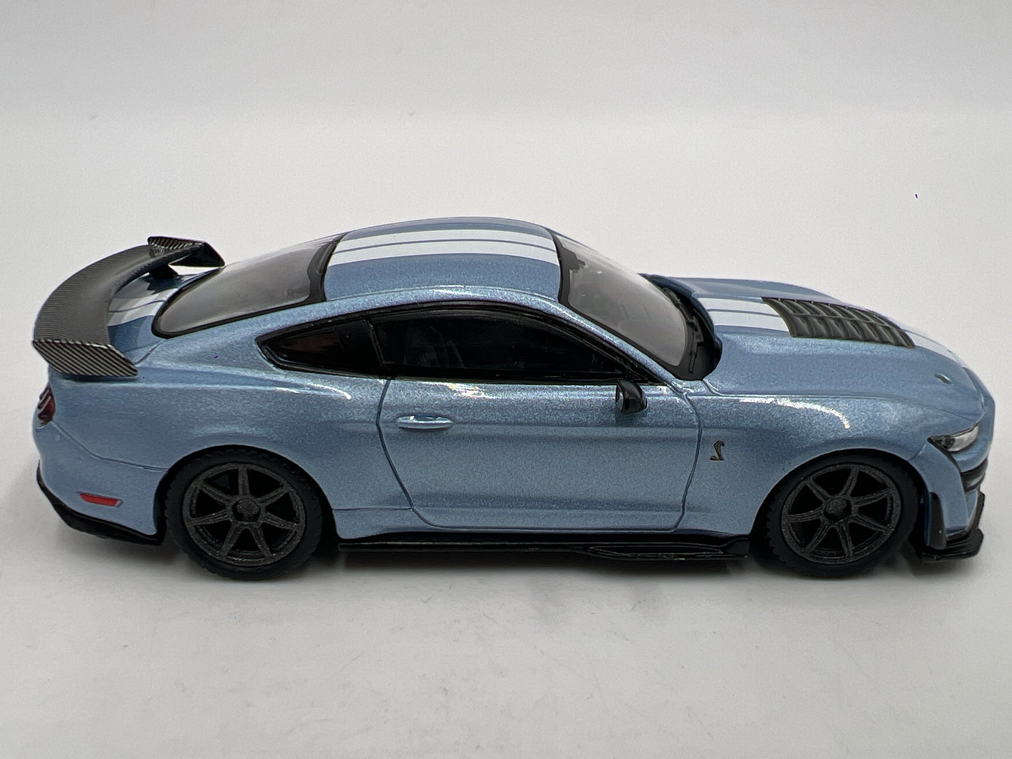 Mini GT MiJo Exclusive #758 Ford Mustang Shelby GT500 Heritage Edition