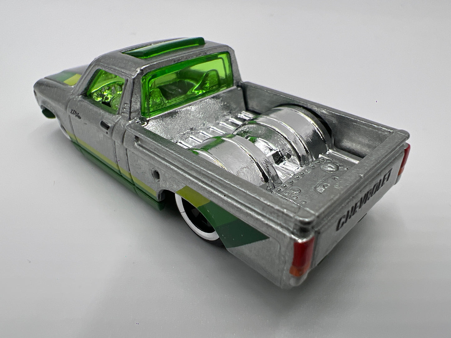 Hot Wheels 1/64 Walmart Exclusive Zamac Truck Set Custom 1972 Chevy Luv Loose