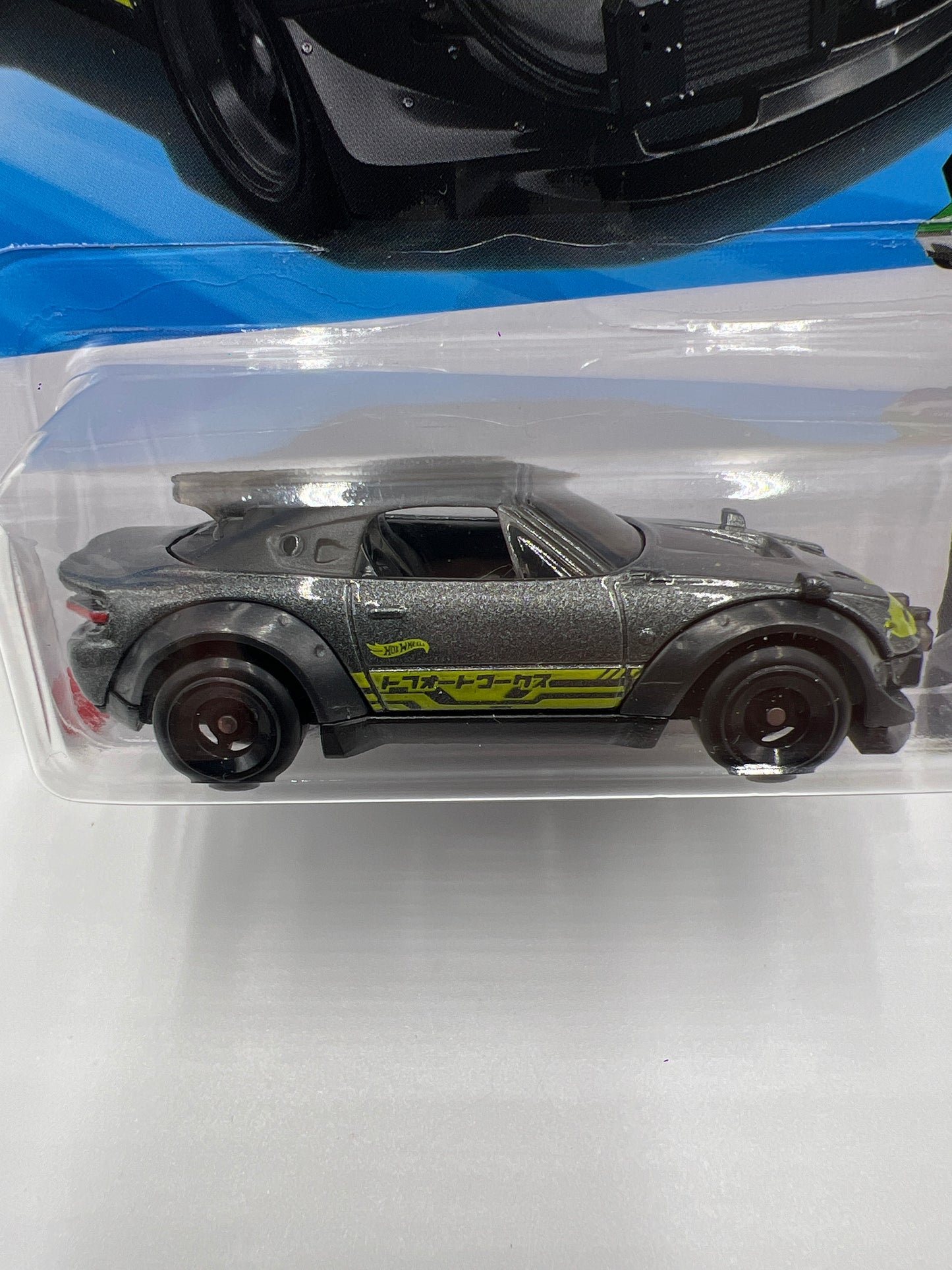 2025 Hot Wheels B Case #1 Mazda MX-5 mx5 Miata Gray 84B
