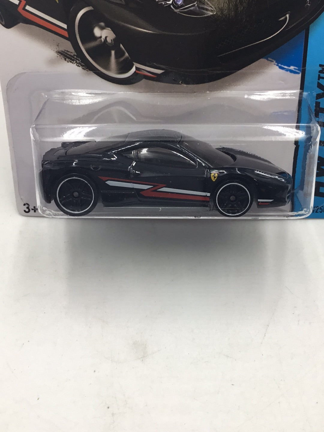 2014 hot wheels #35 Ferrari 458 Italia SS4