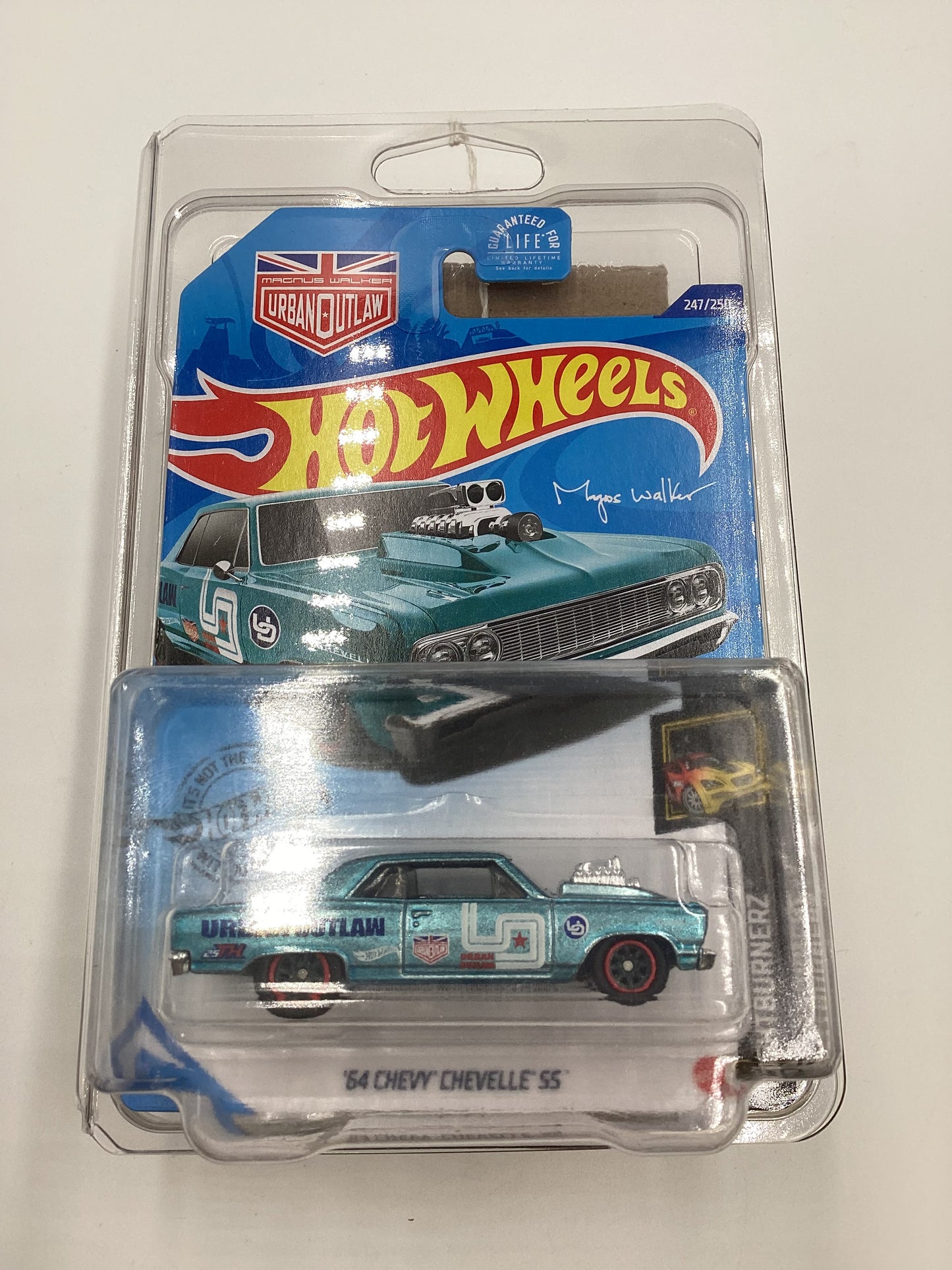 2020 Hot Wheels Super Treasure Hunt #247 64 Chevy Chevelle SS Light Blue W/Protector