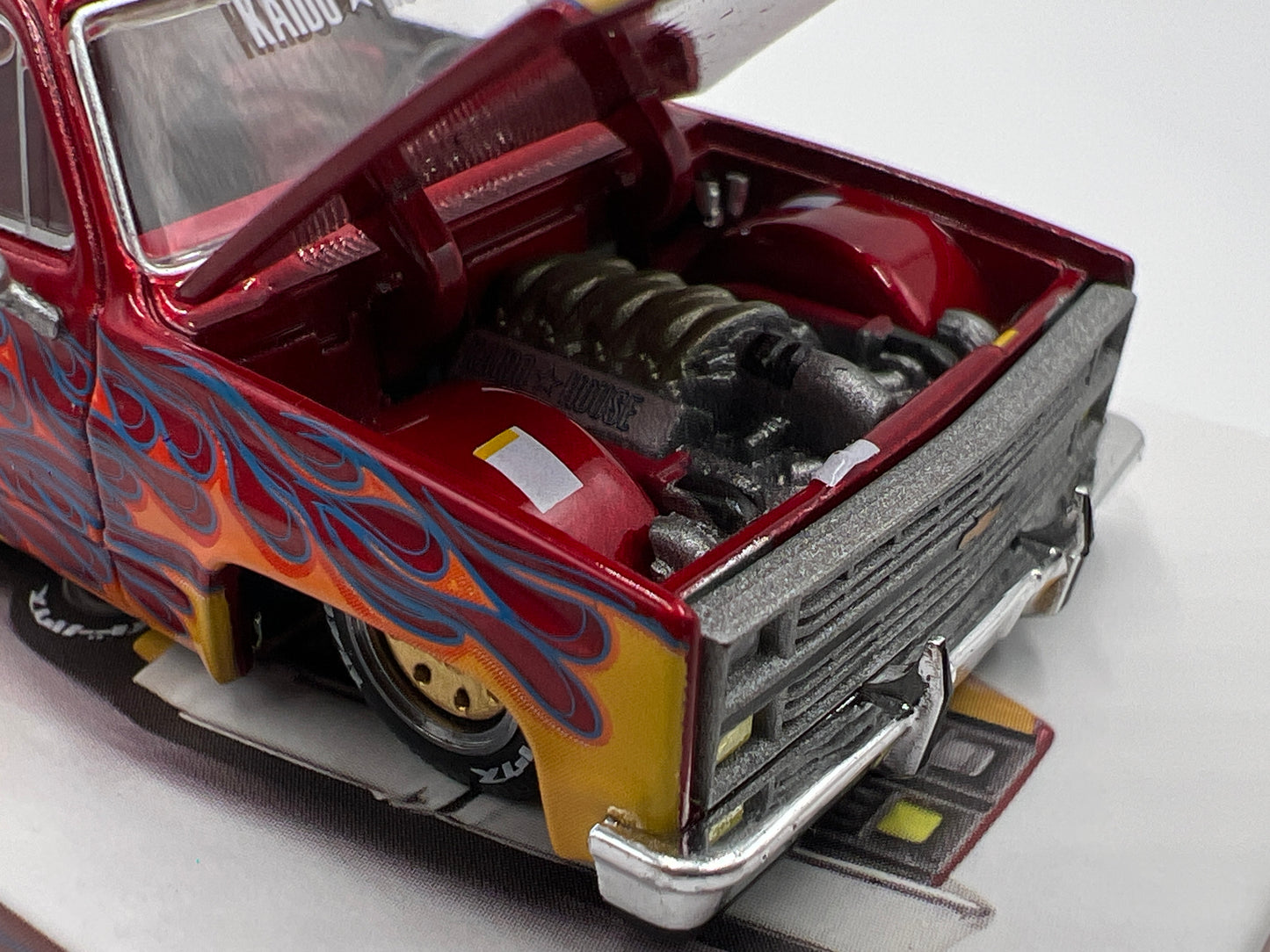 Mini GT x Kaido House #127 Chevrolet Silverado Dually On Fire V1