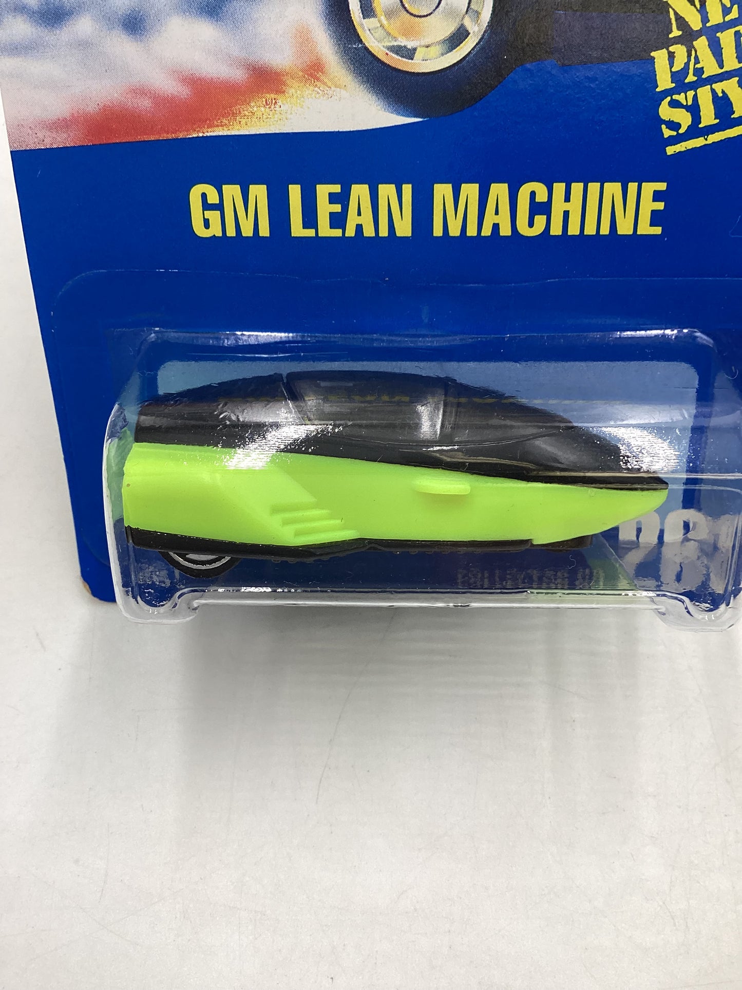 Hot Wheels Blue Card Collector No. 268 GM Lean Machine Green UH Chrome Wheels 237H