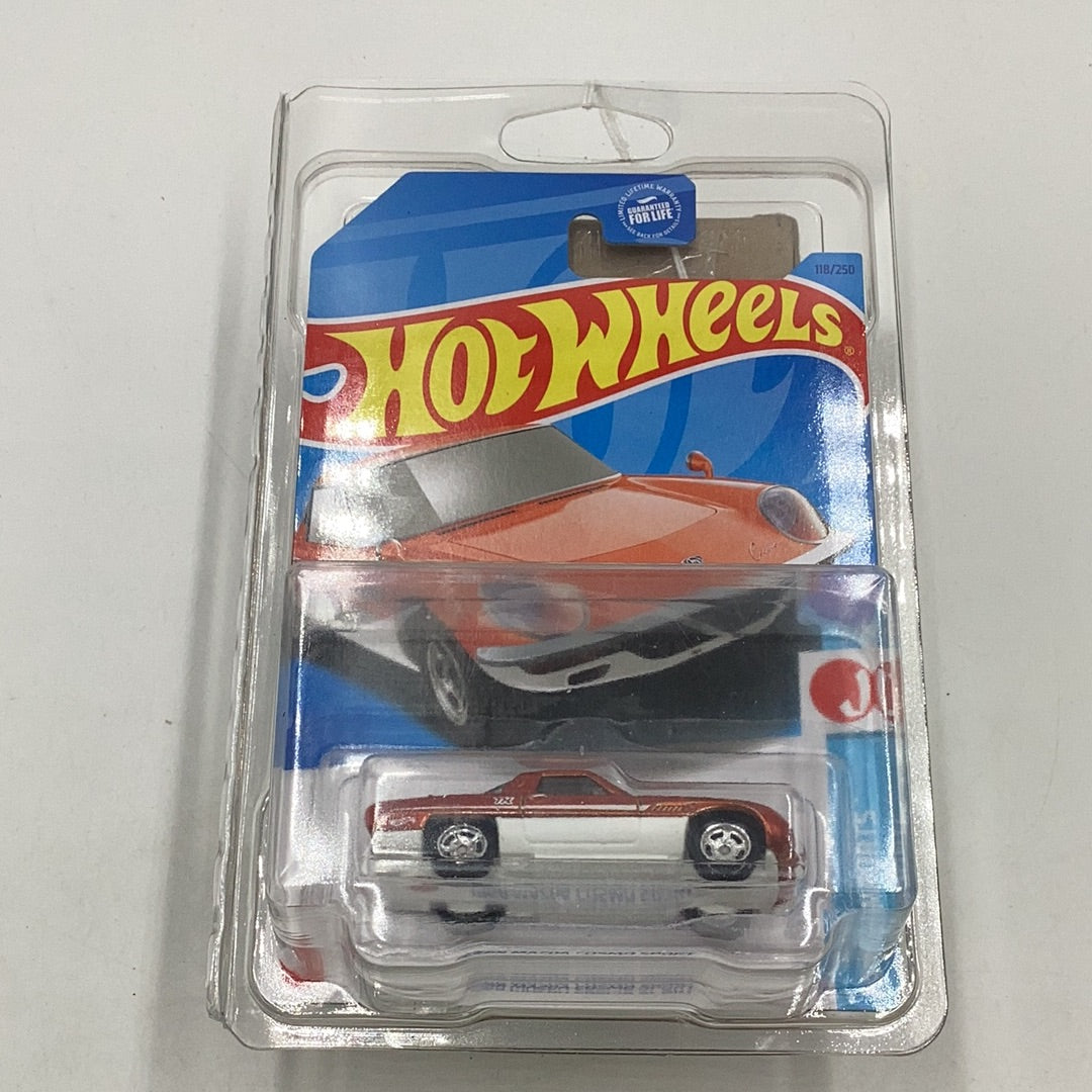 2023 Hot Wheels #118 1968 Mazda Cosmo Sport Super Treasure Hunt with protector