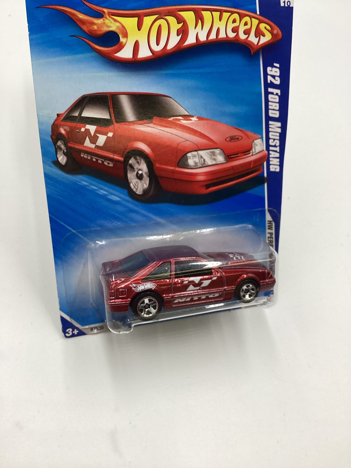 2010 Hot Wheels 92 Ford Mustang Red #105 20A