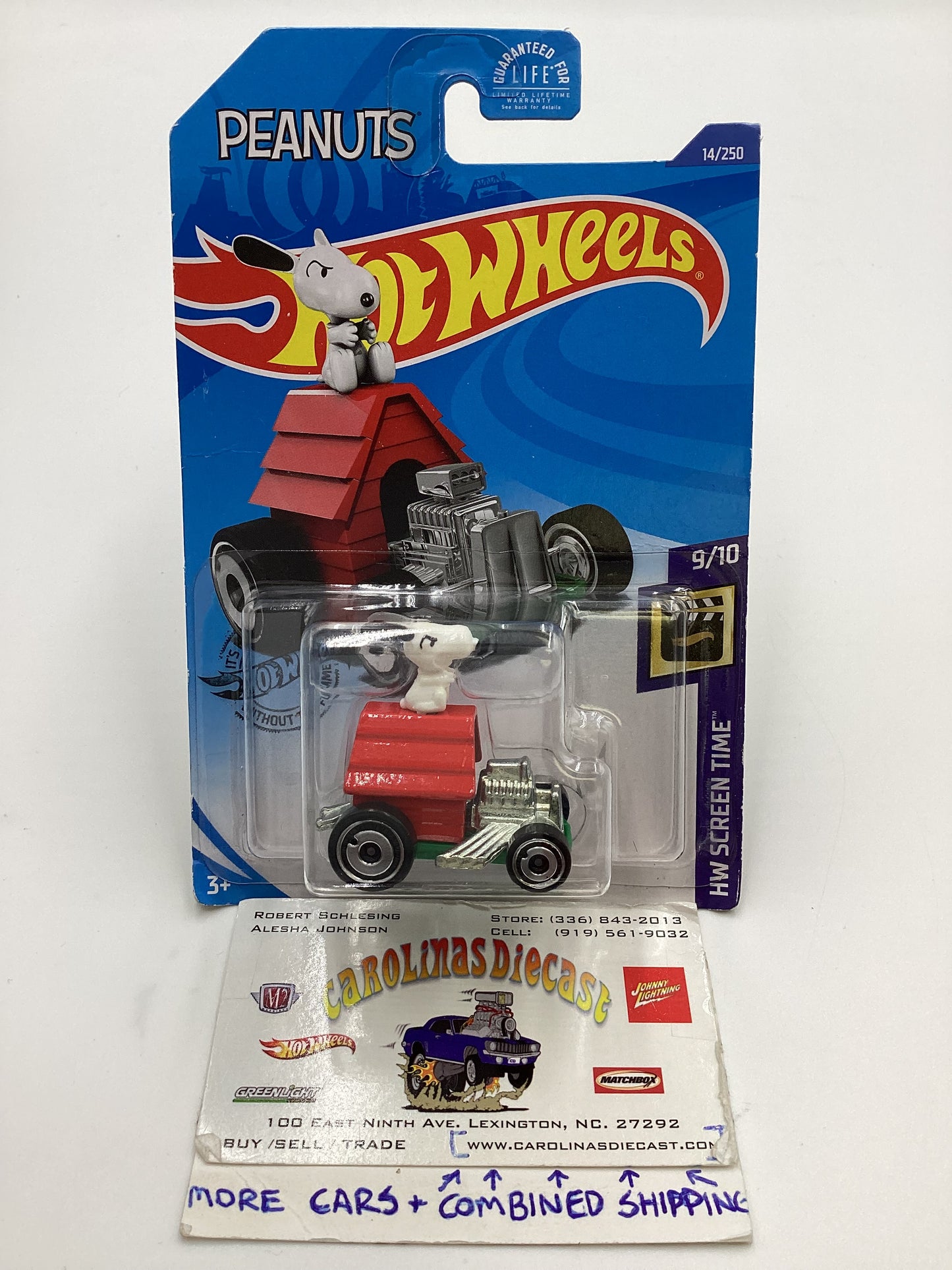 2020 Hot Wheels #14 Snoopy Red 122D