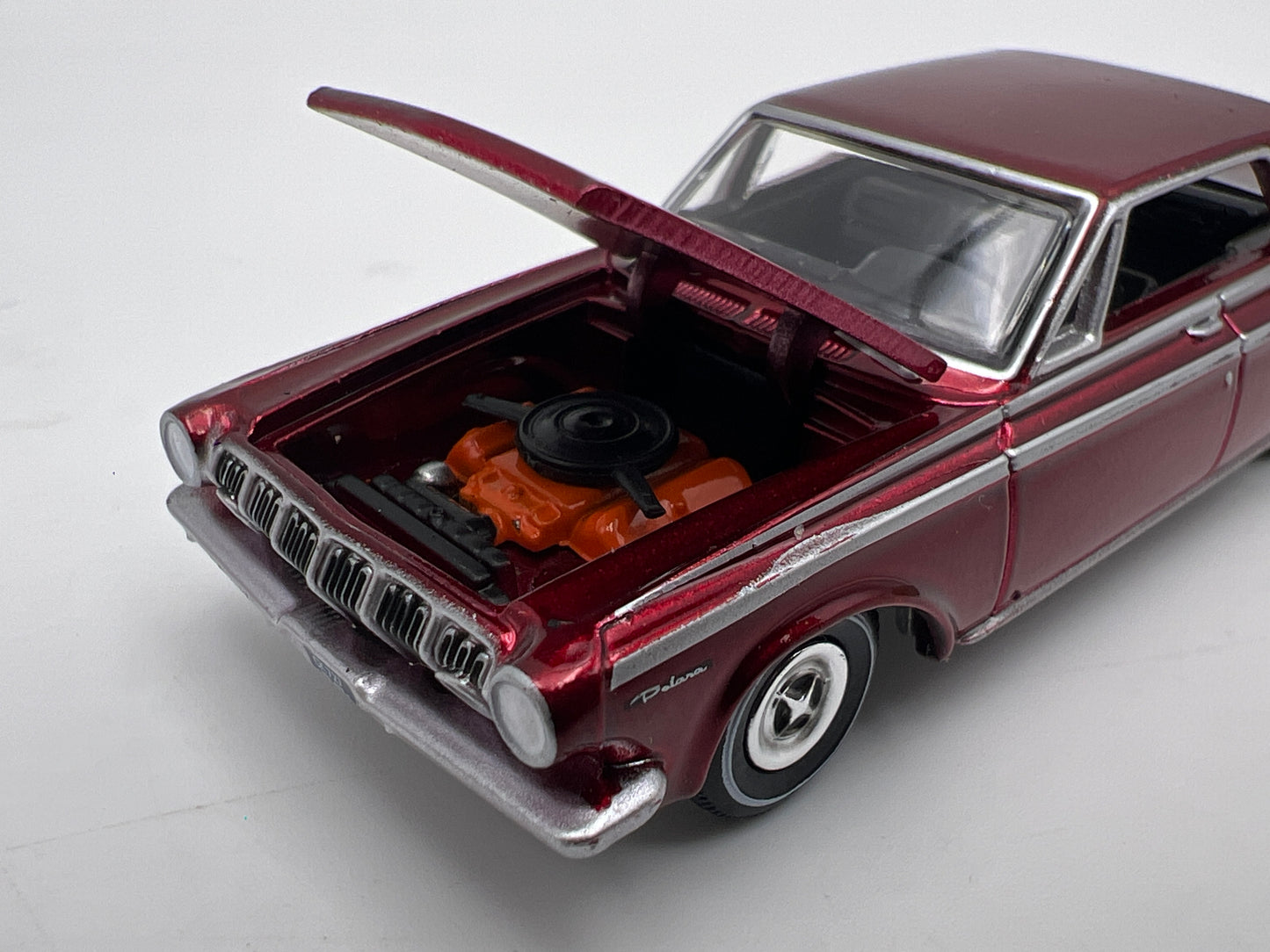 Auto World 1/64 Ultra Red CHASE Vintage Muscle 1963 Dodge Polara Red W/Box Loose