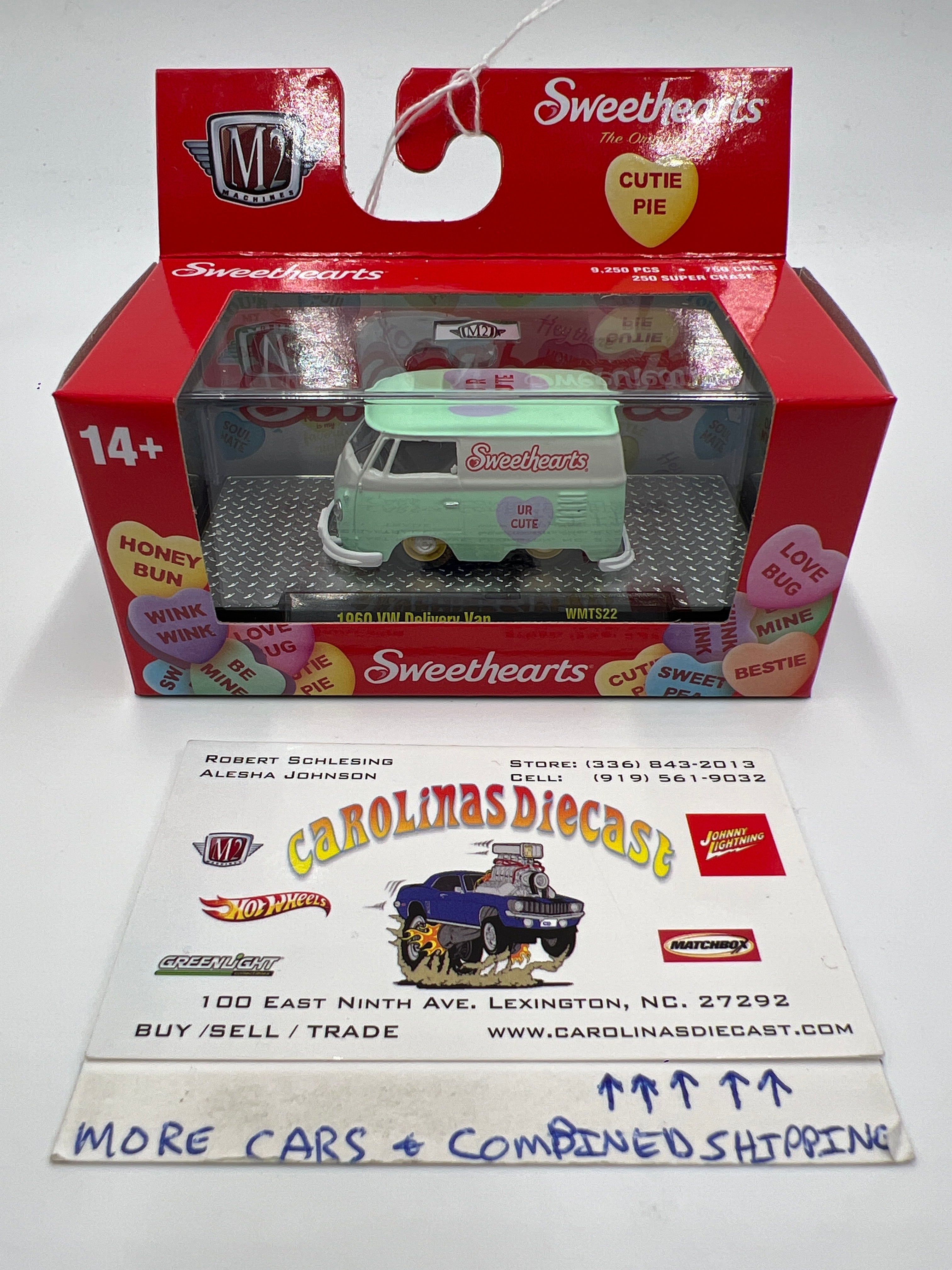 M2 Machines Walmart Exclusive Sweethearts 1960 VW Delivery Van