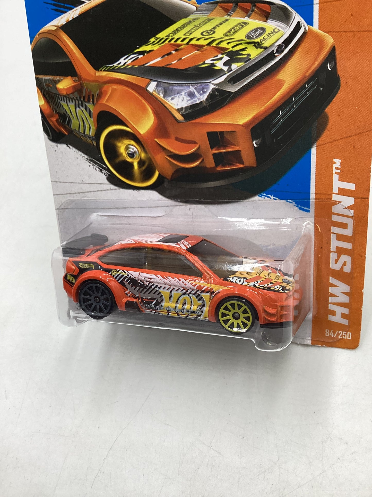 2013 Hot Wheels #84 08 Ford Focus Orange