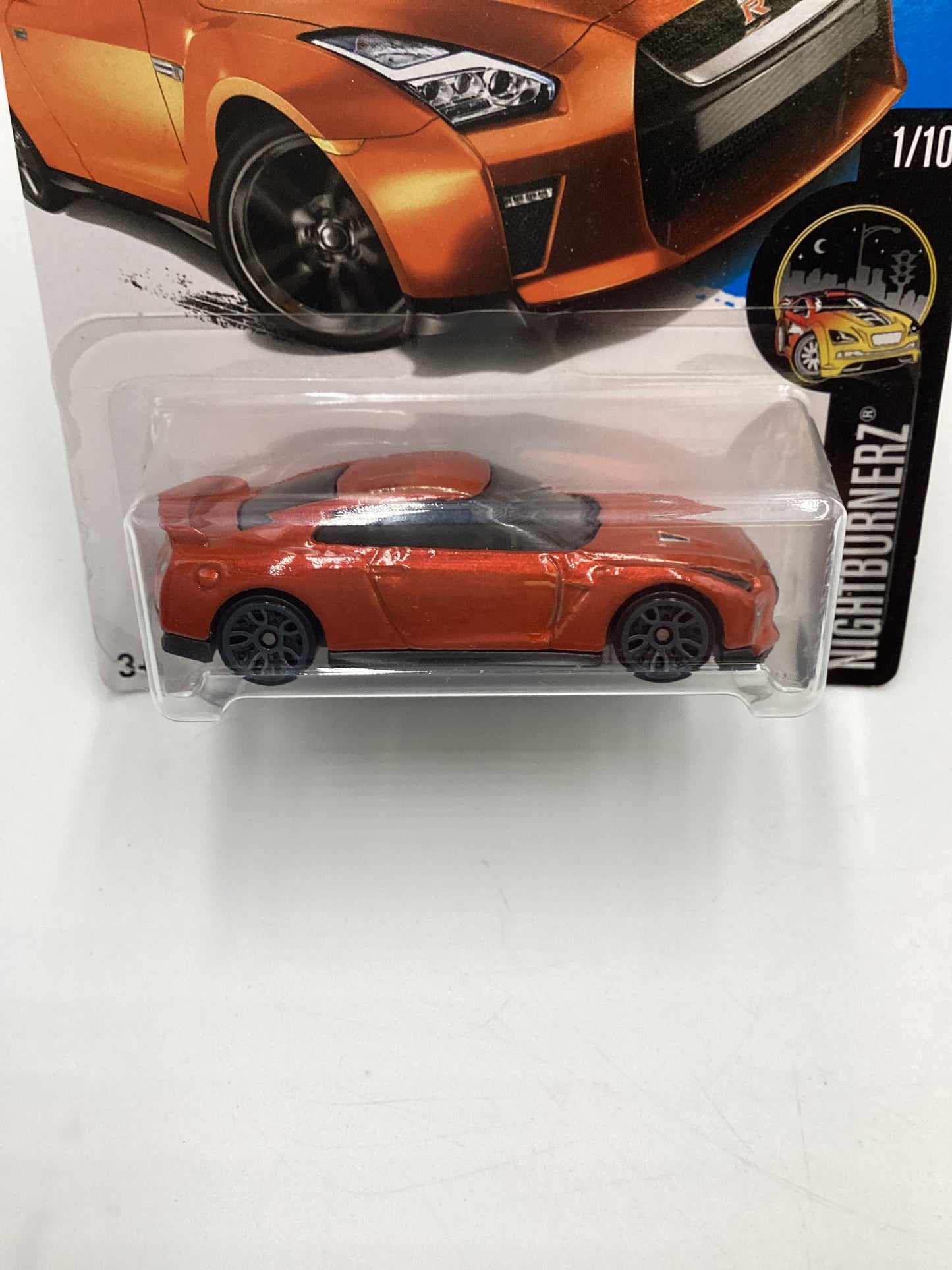 2017 Hot wheels #282 17 Nissan GT-R (R35) Orange 82C