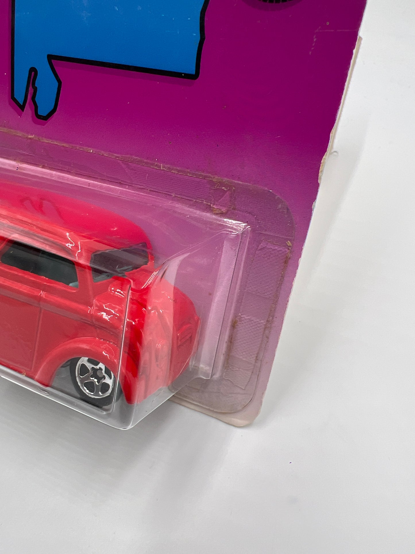 Hot Wheels Hot Wheelers Club Heart Of Dixie Dairy Delivery Red W/Protector
