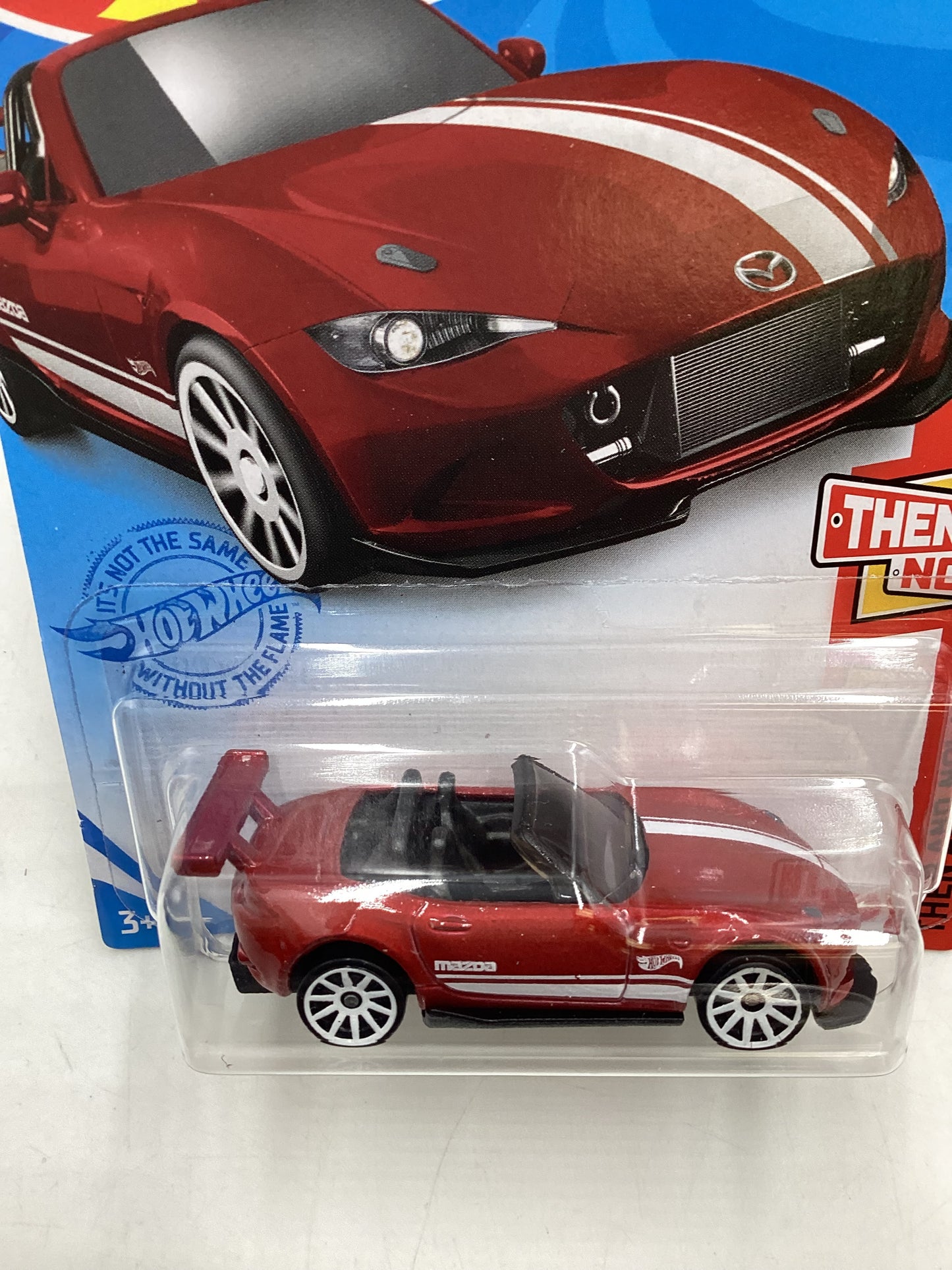 2021 Hot Wheels #129 15 Mazda MX-5 Miata Red Vein 86A