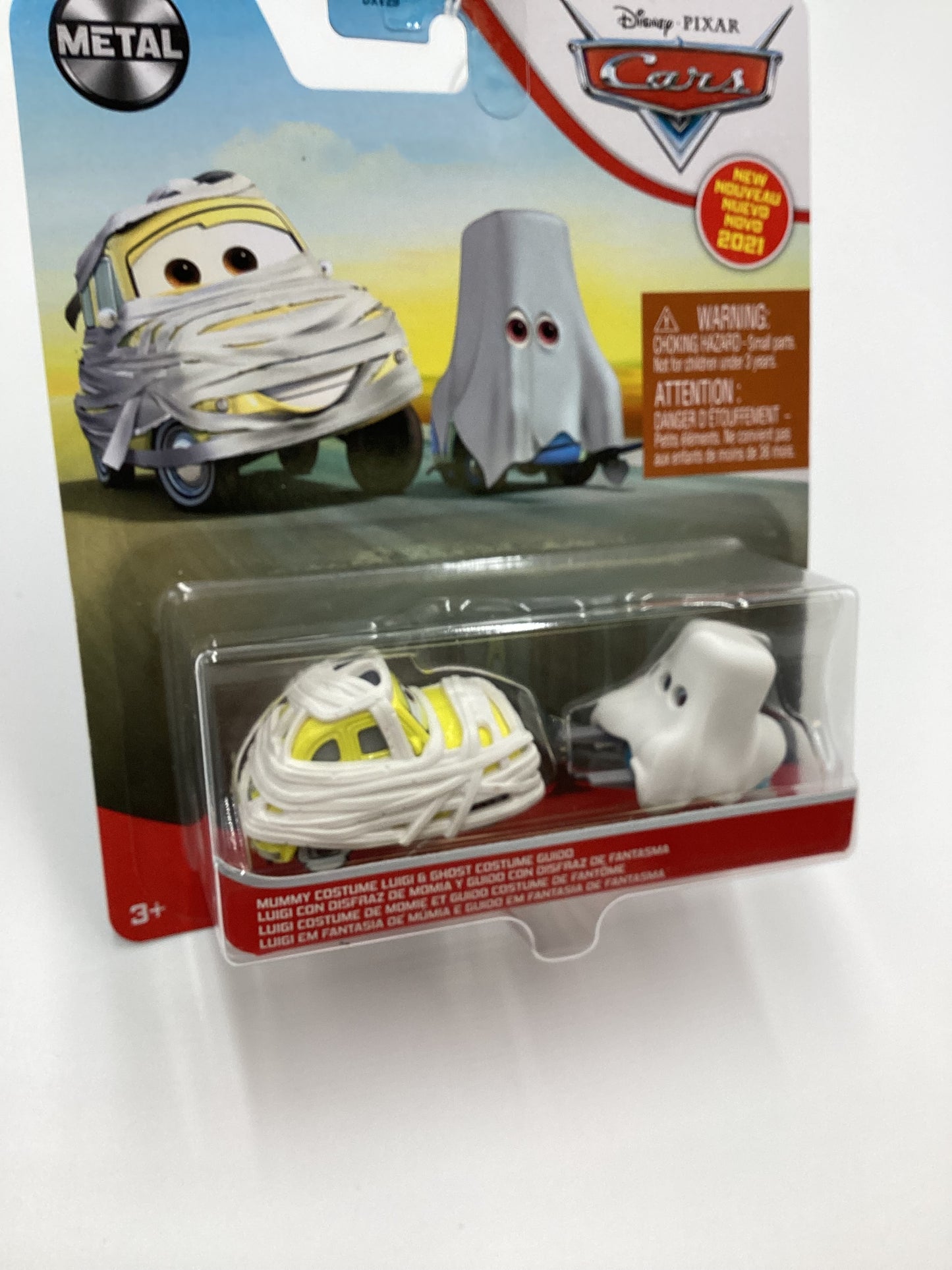 2021 Disney Pixar Cars 2 Pack Mummy Costume Luigi/ Ghost Costume Guido 140C