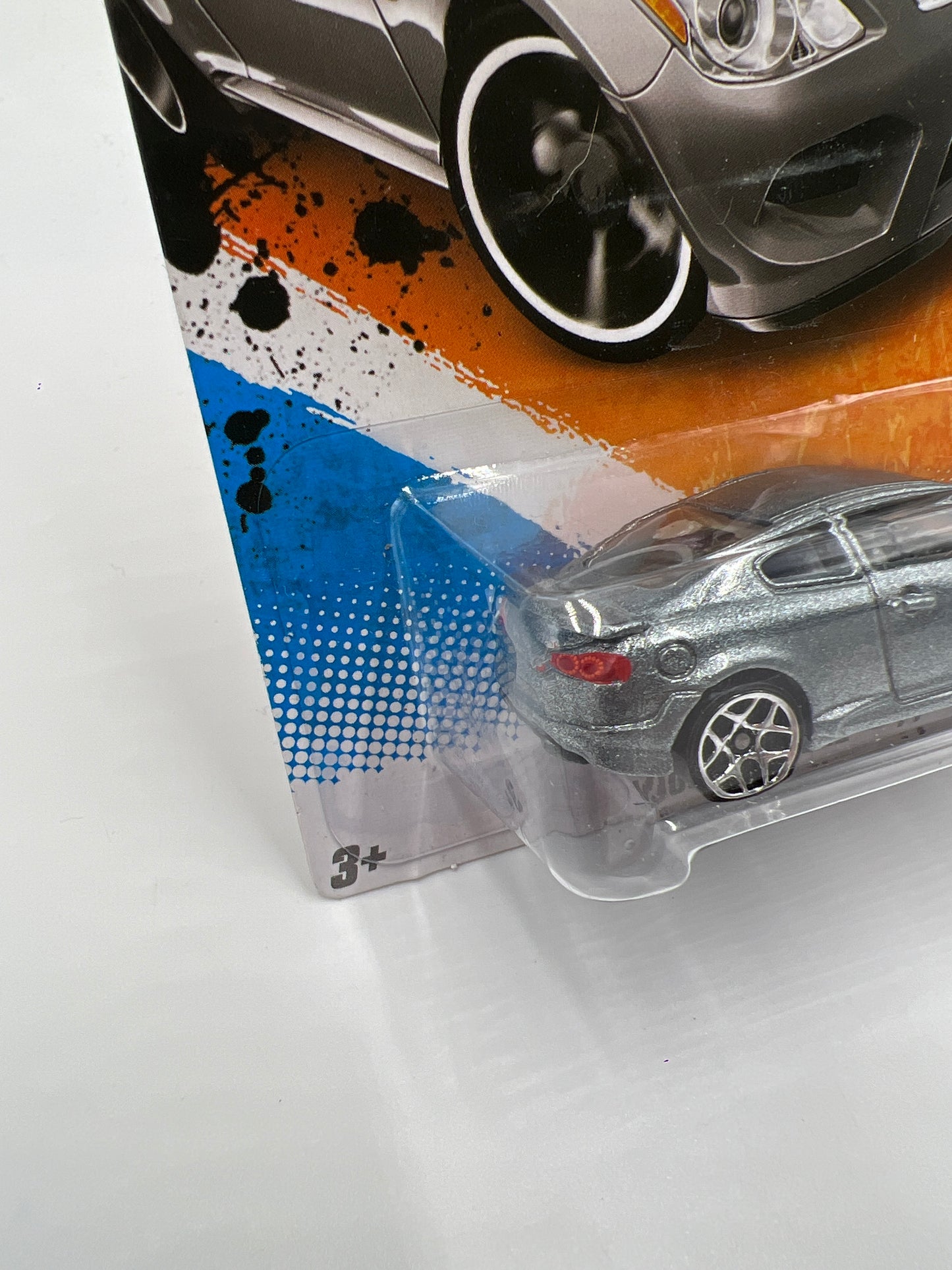 2011 Hot Wheels Nightburnerz #114 Infiniti G37 Metallic Silver W/Protector