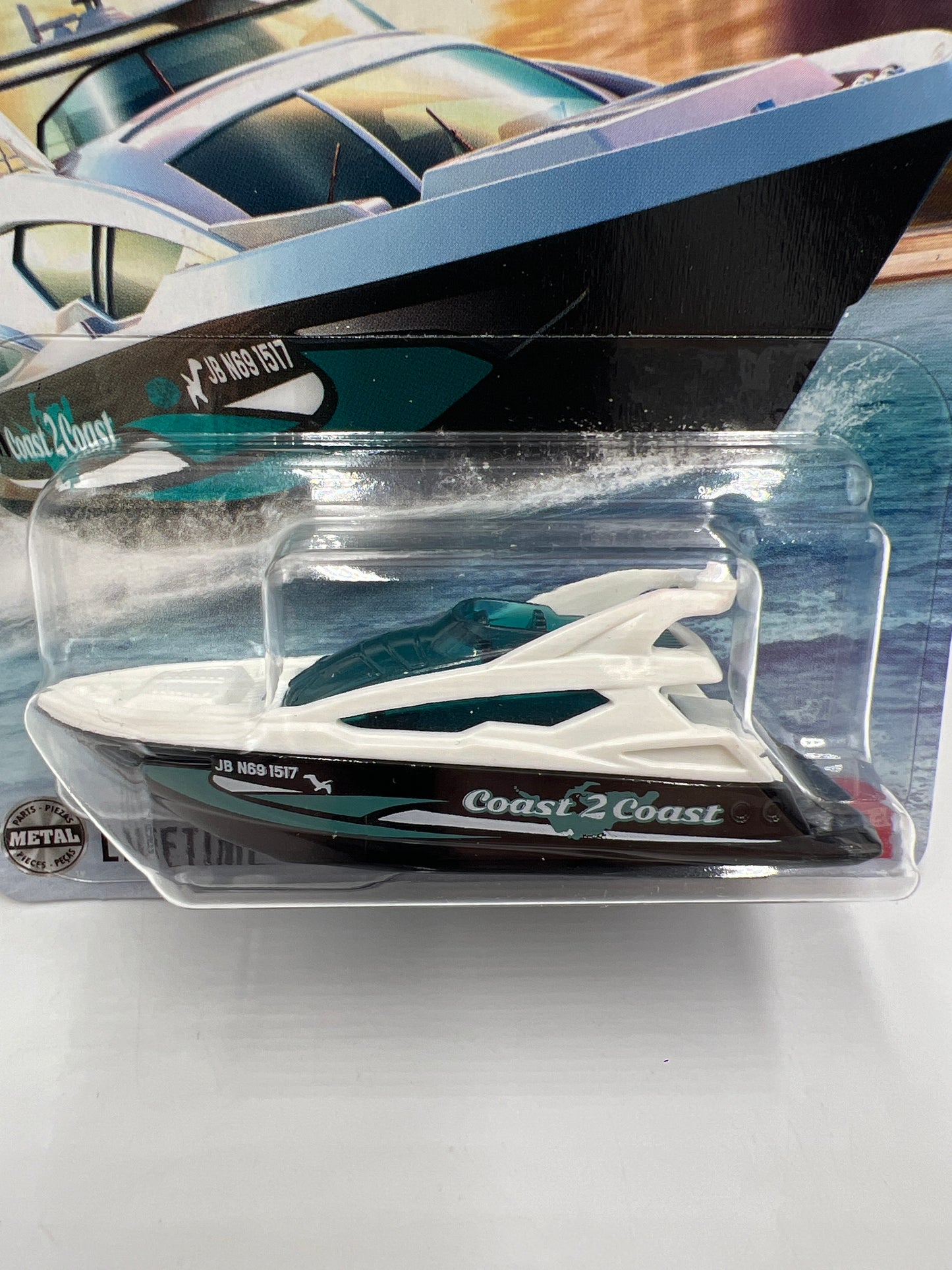 2025 Matchbox #89 Coast 2 Coast Boat 208H